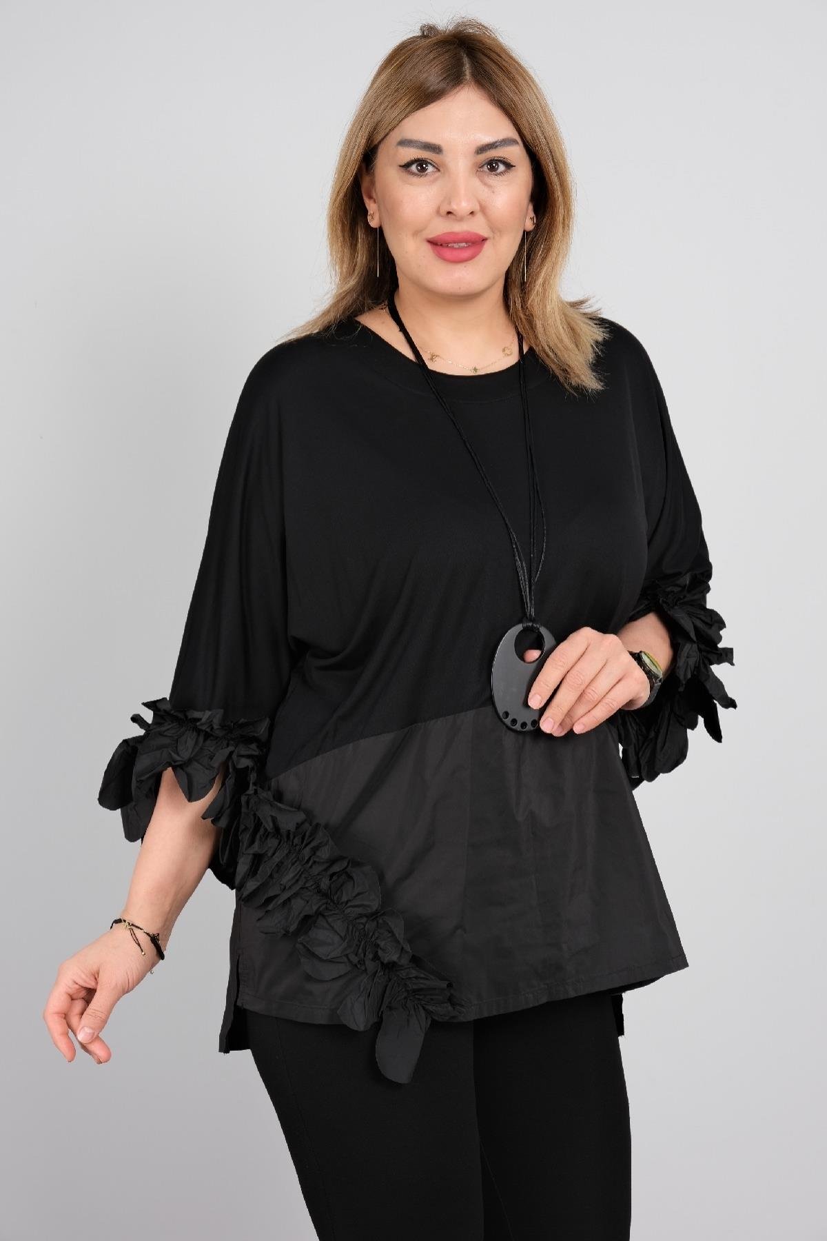 Aksesuar detaylı büyük beden kadın bluz