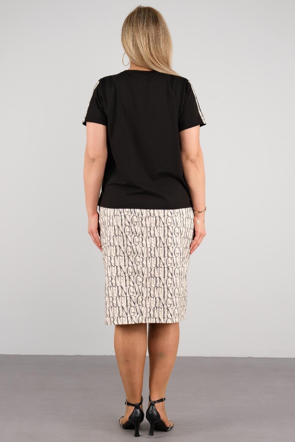 Büyük beden kemerli etek ve tişört kombini kadın spor tarz takımı 