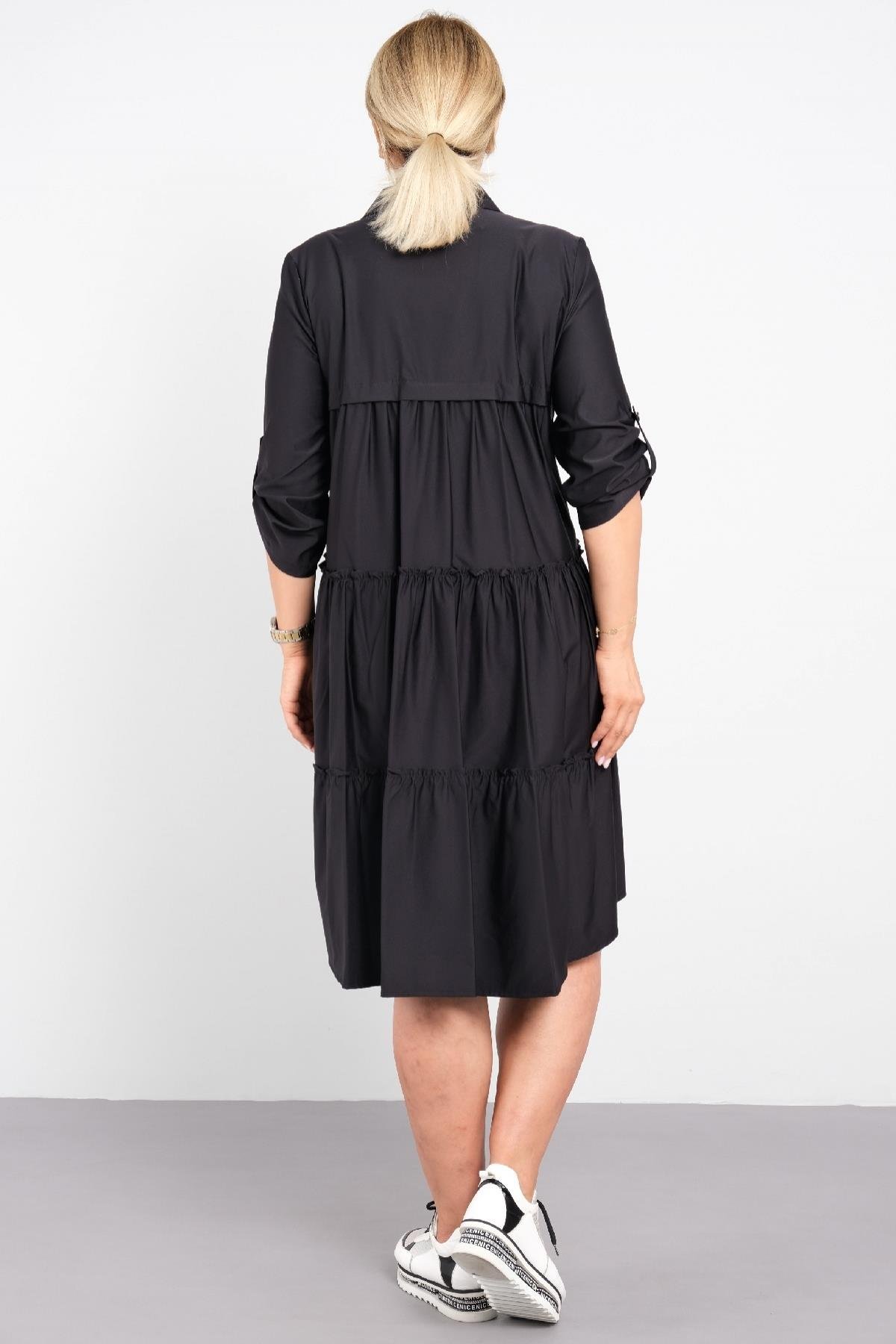 Harf baskılı ve önü düğmeli günlük bayan elbisesi