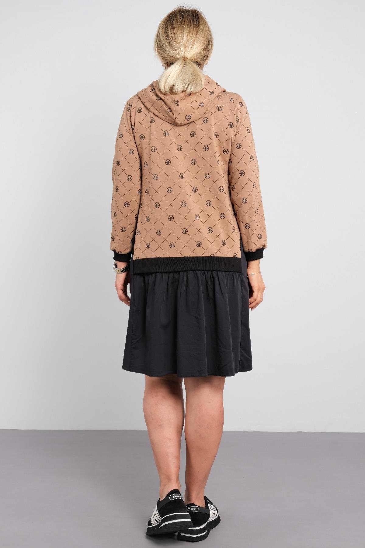 İkili takım görünümlü elbise