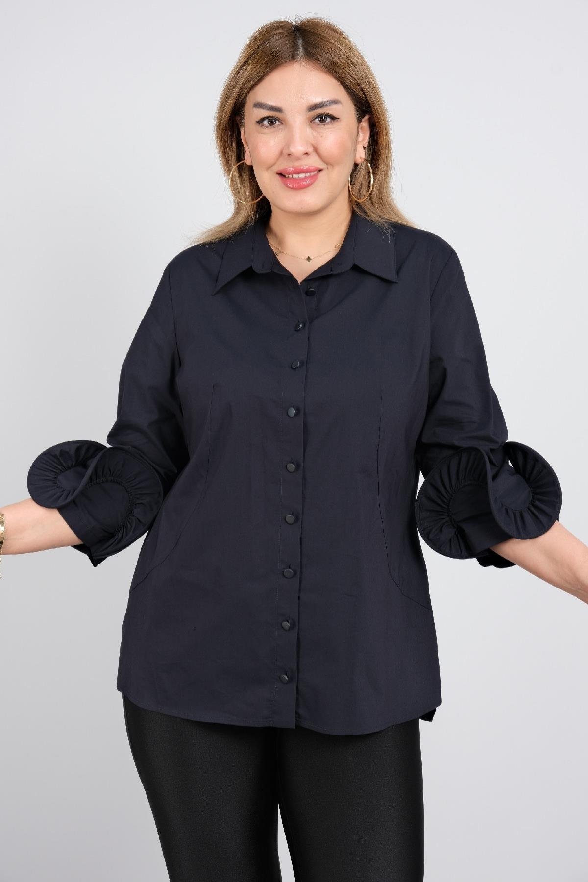 Kolları detaylı şık beden kadın kadın gömleği