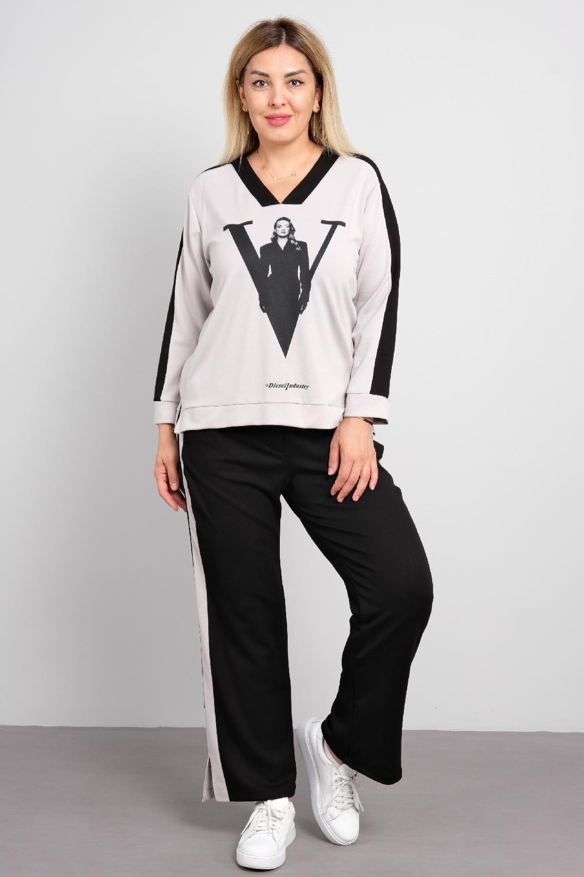 Önü desenli uzun kollu, büyük beden kadın spor tarz takım elbise