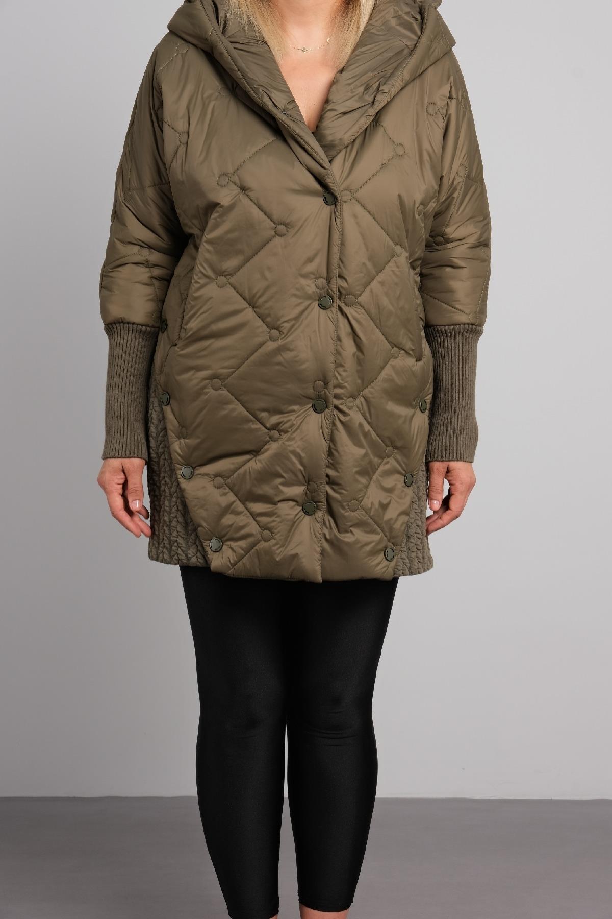 Önü düğmeli büyük beden kadın uzun mont