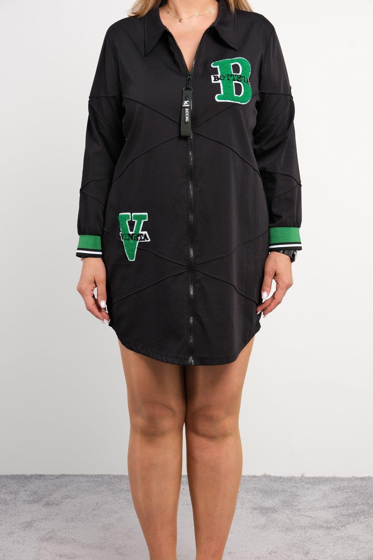 Önü fermuarlı, cep detaylı ve baskılı kadın tunik