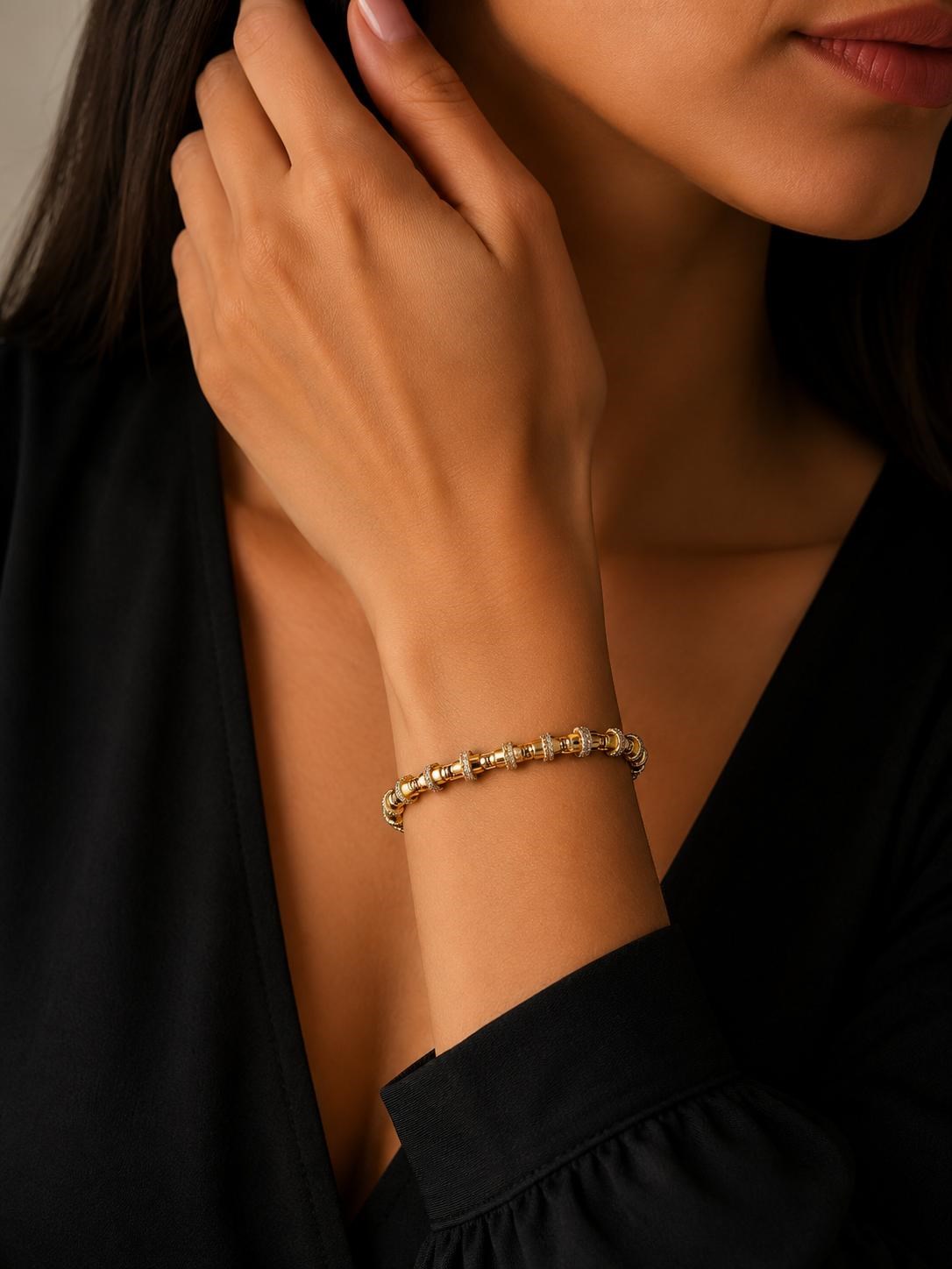 Taş Detaylı Gold Bileklik