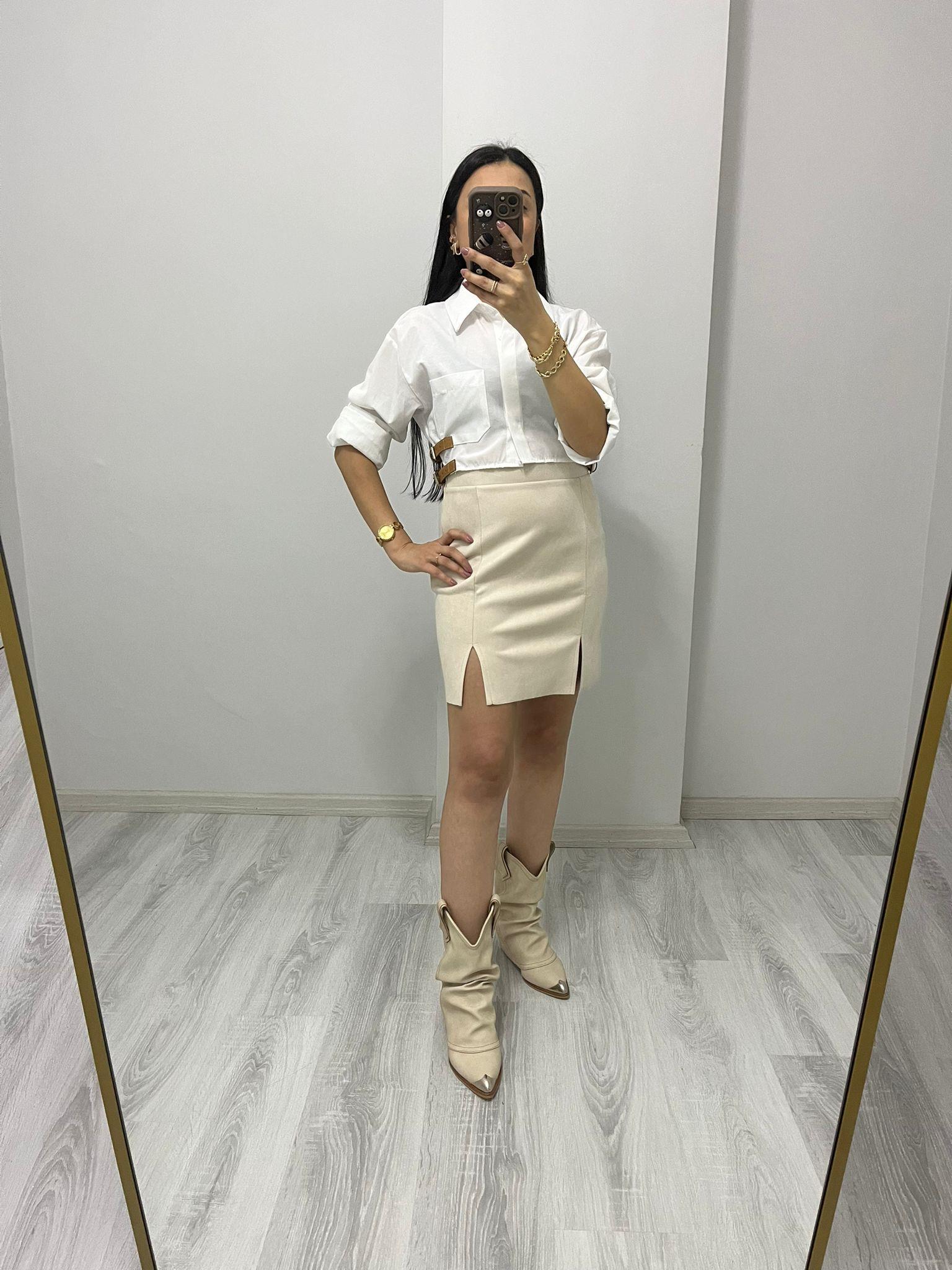 Çift Yırtmaçlı Yandan Fermuarlı Süet Etek Bej