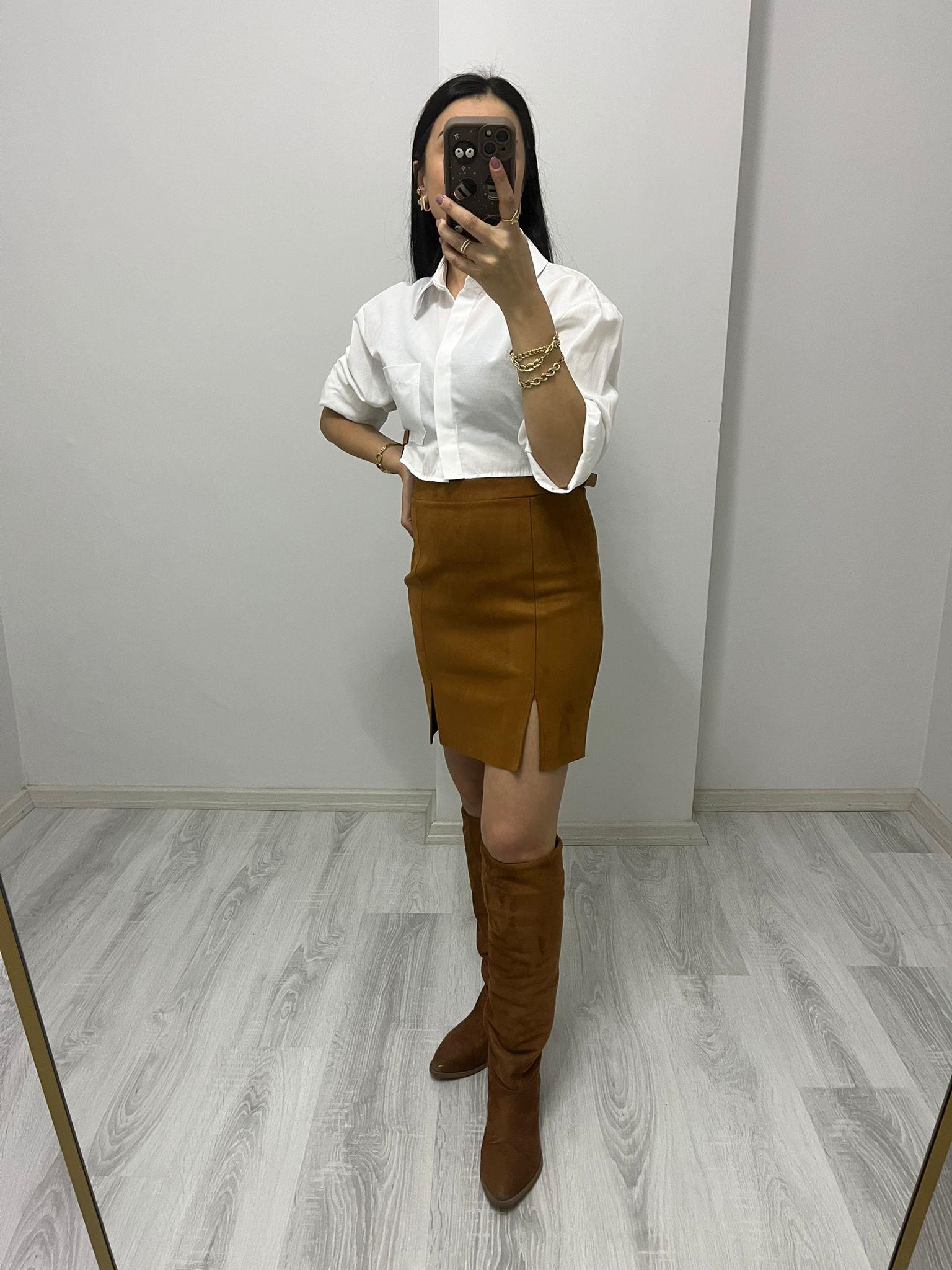 Çift Yırtmaçlı Yandan Fermuarlı Süet Etek Taba