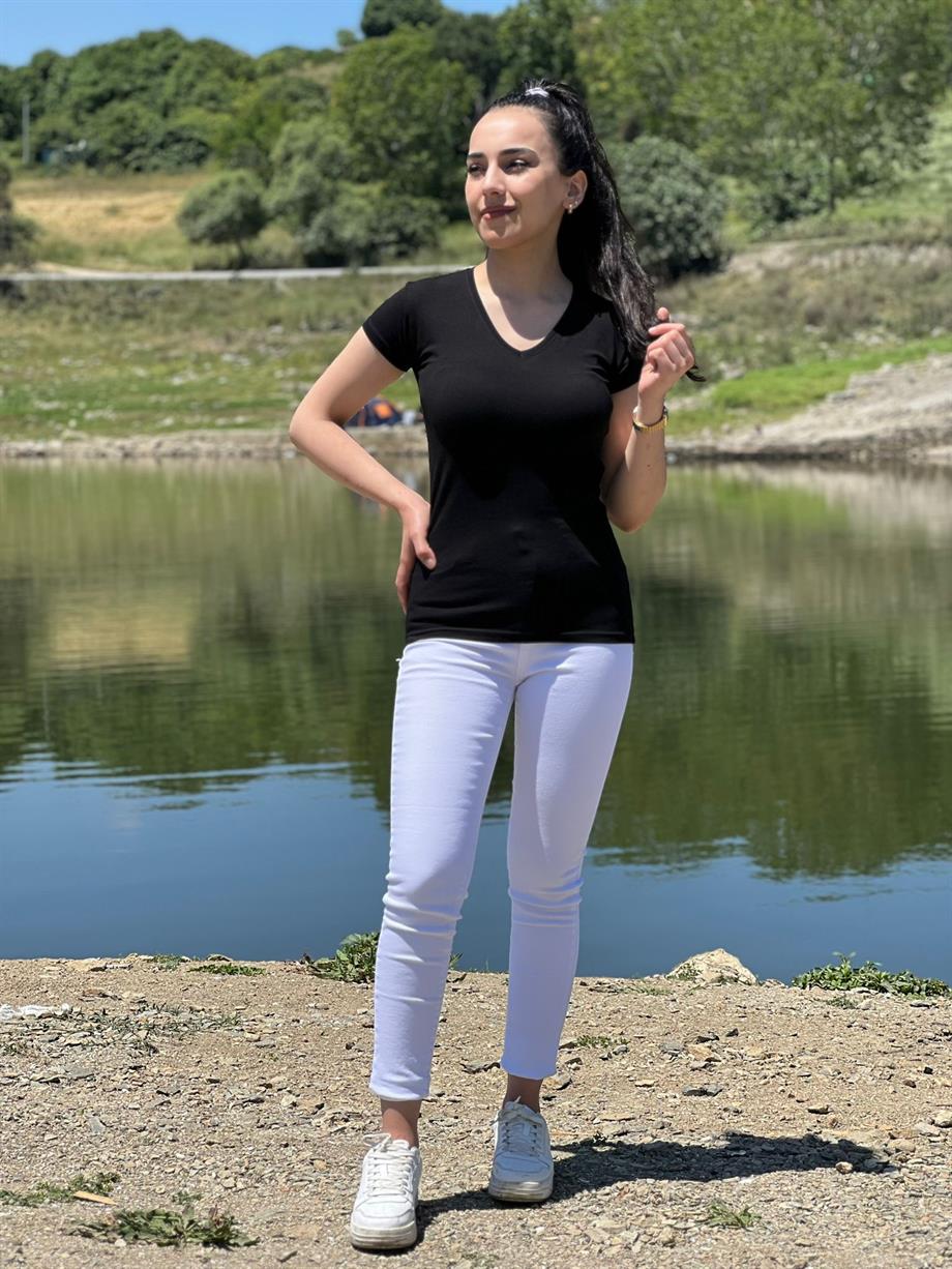 V Yaka Kısa Kollu Basic Tshırt Siyah