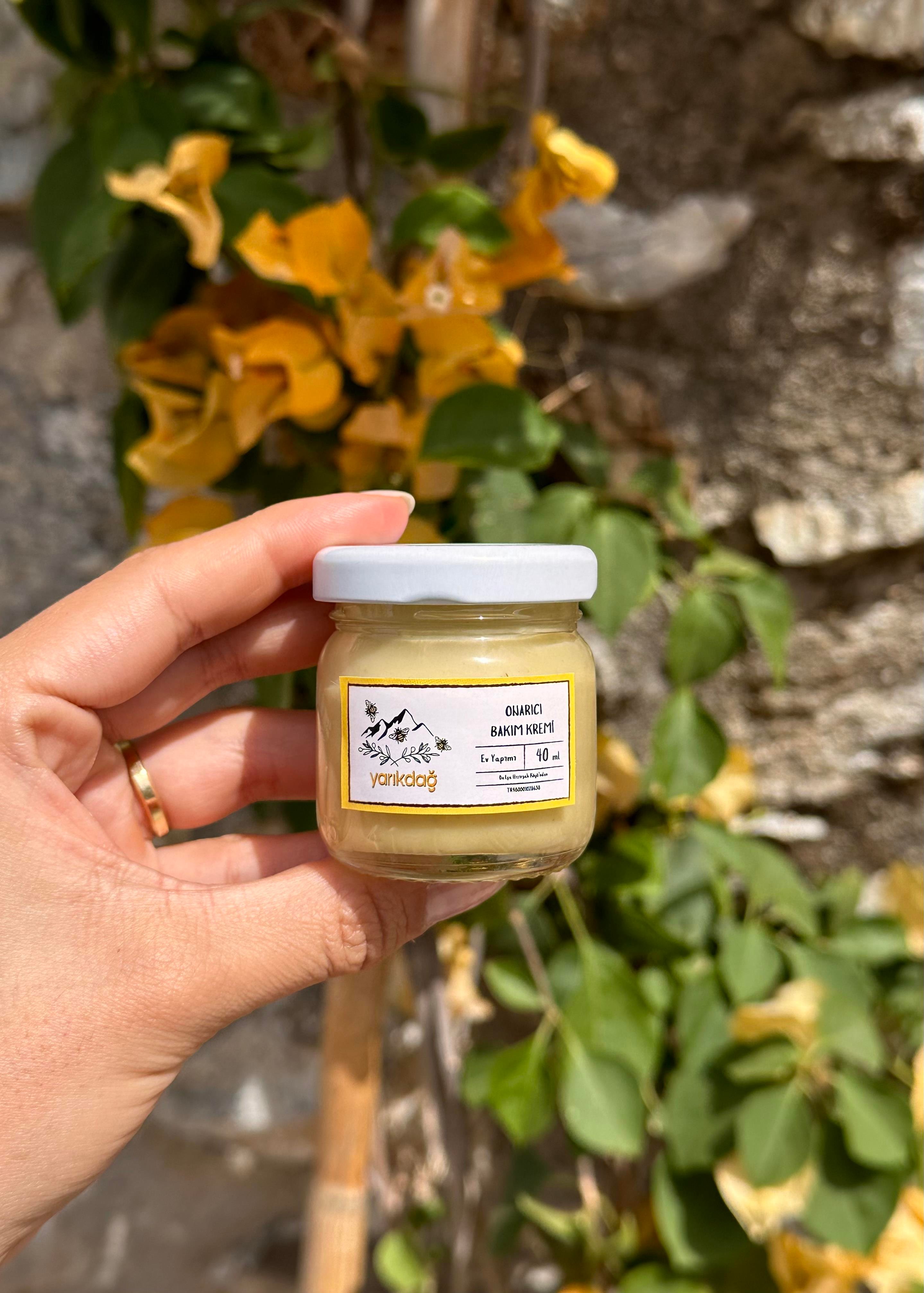 Propolis-Balmumu-Zeytinyağı Onarıcı Bakım Kremi 40ml