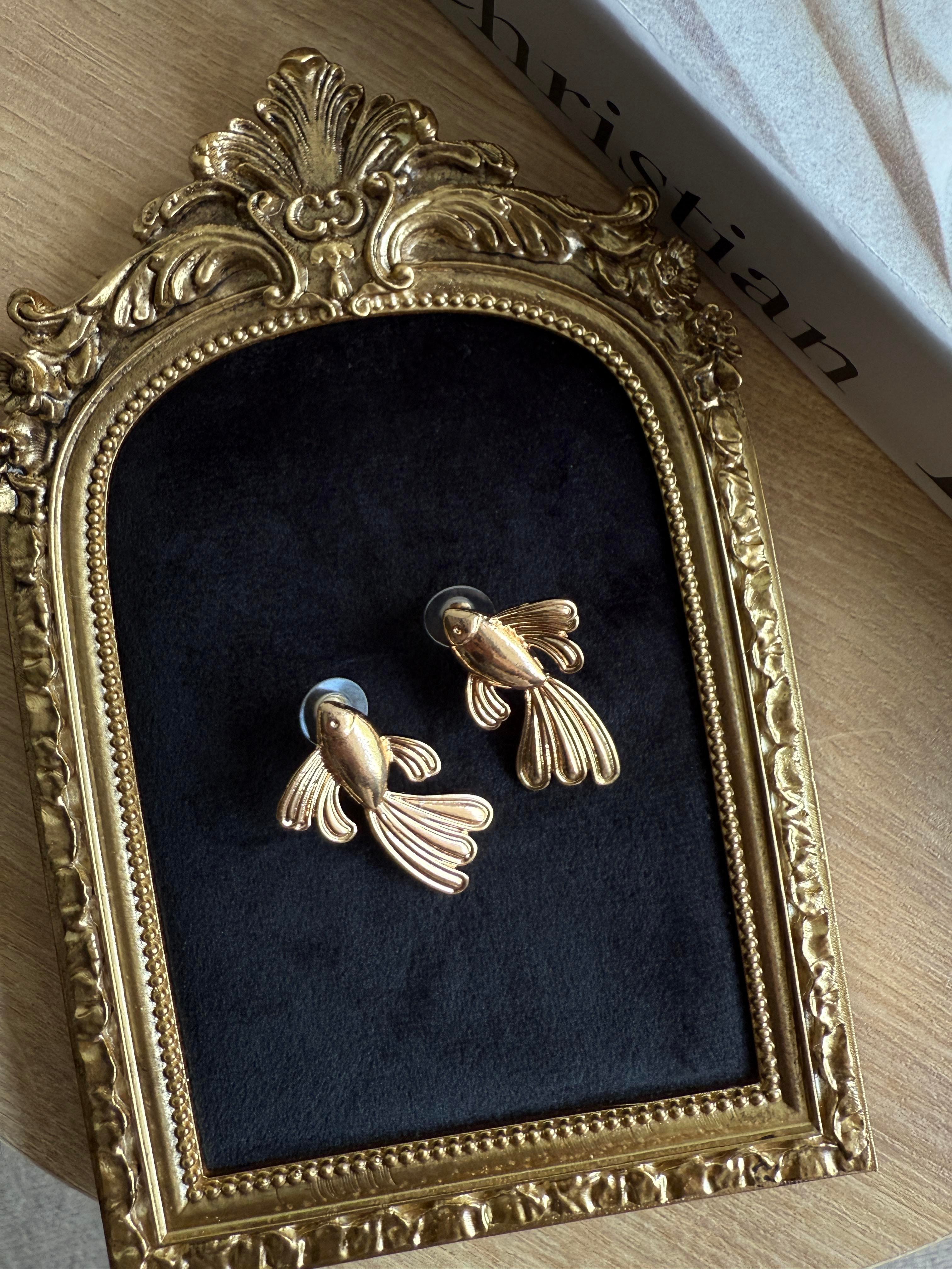 Balık Marka Model Küpe