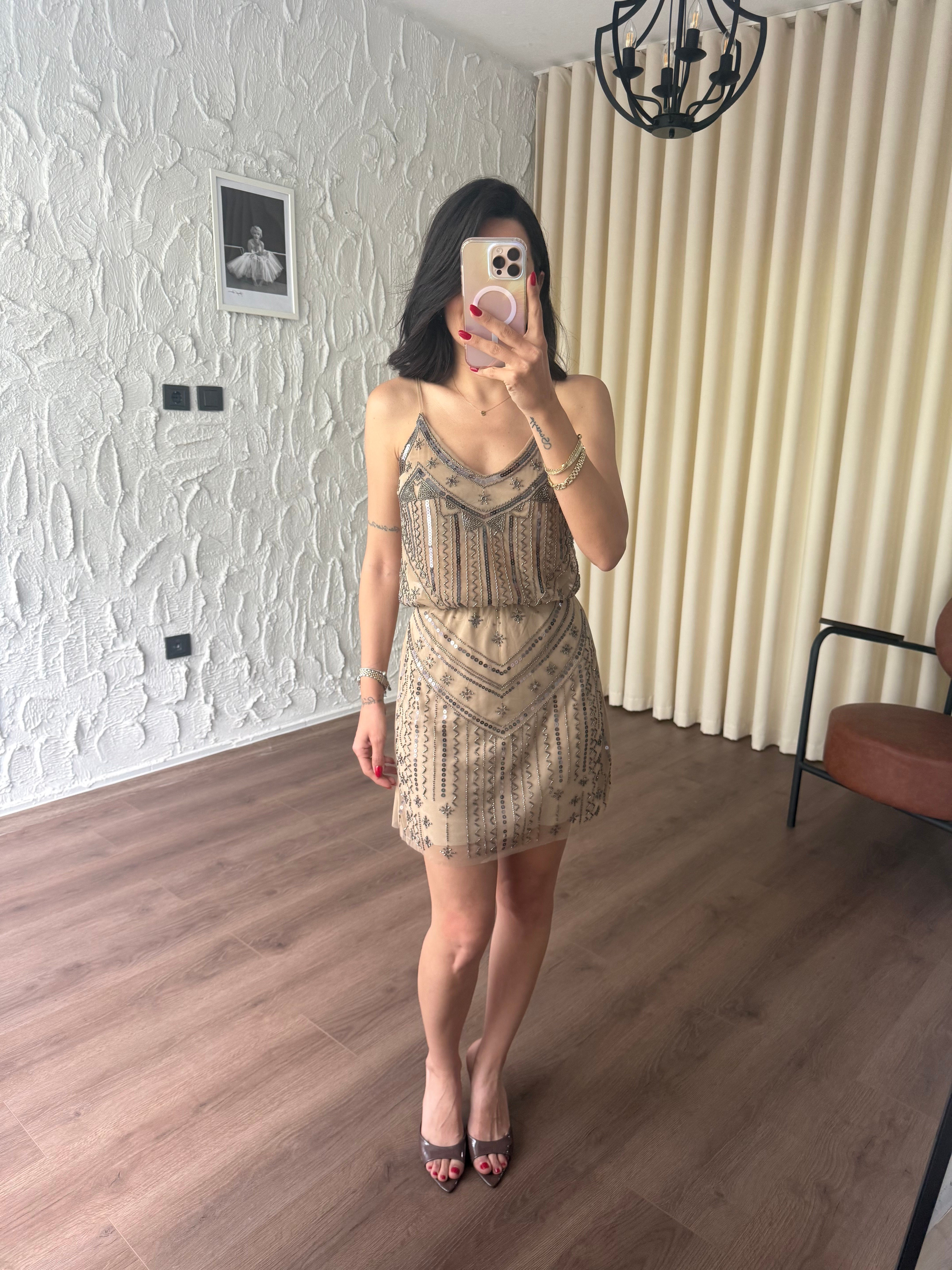 Boncuk İşleme Bej Tül Bluz