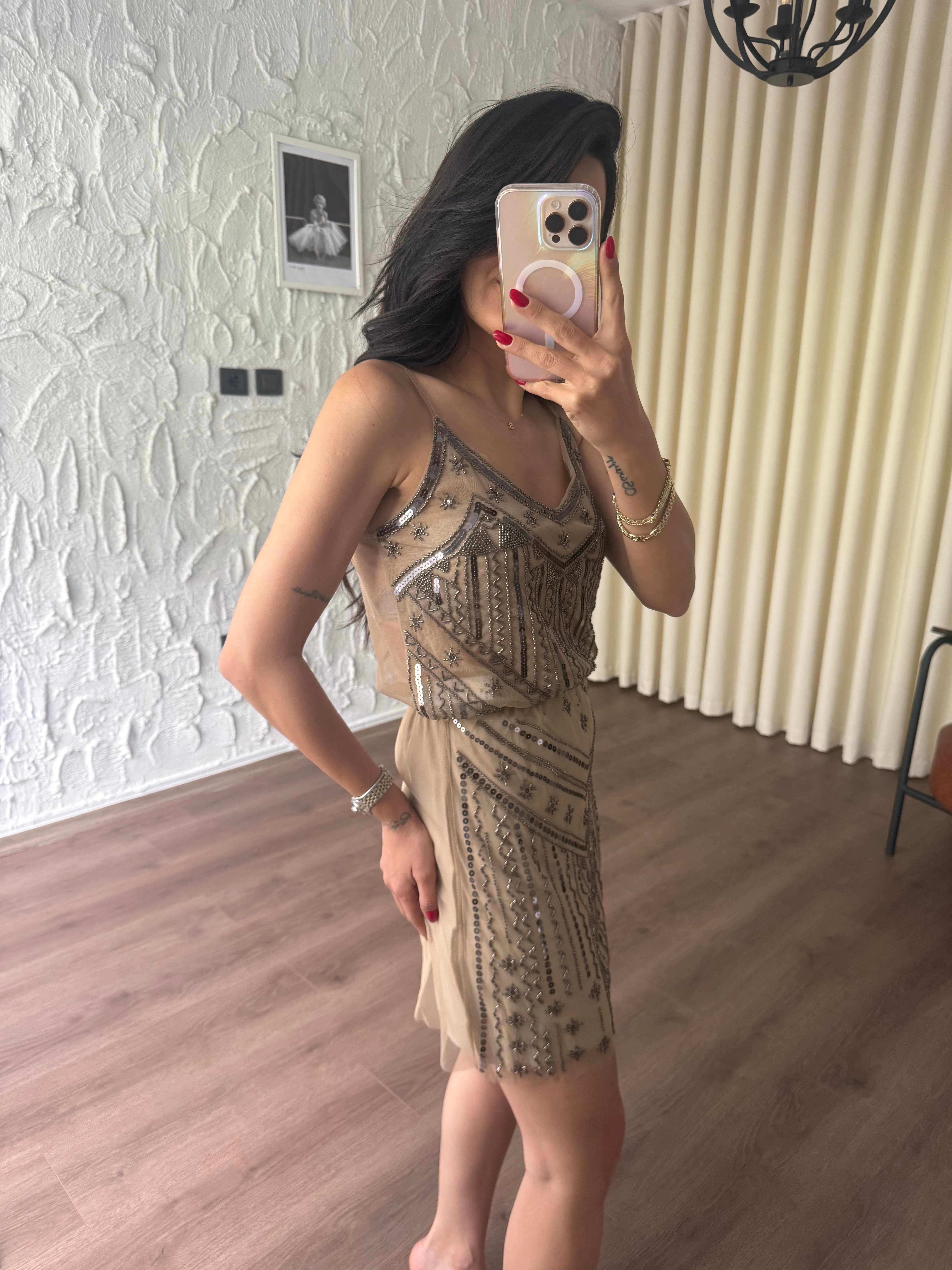 Boncuk İşleme Bej Tül Bluz