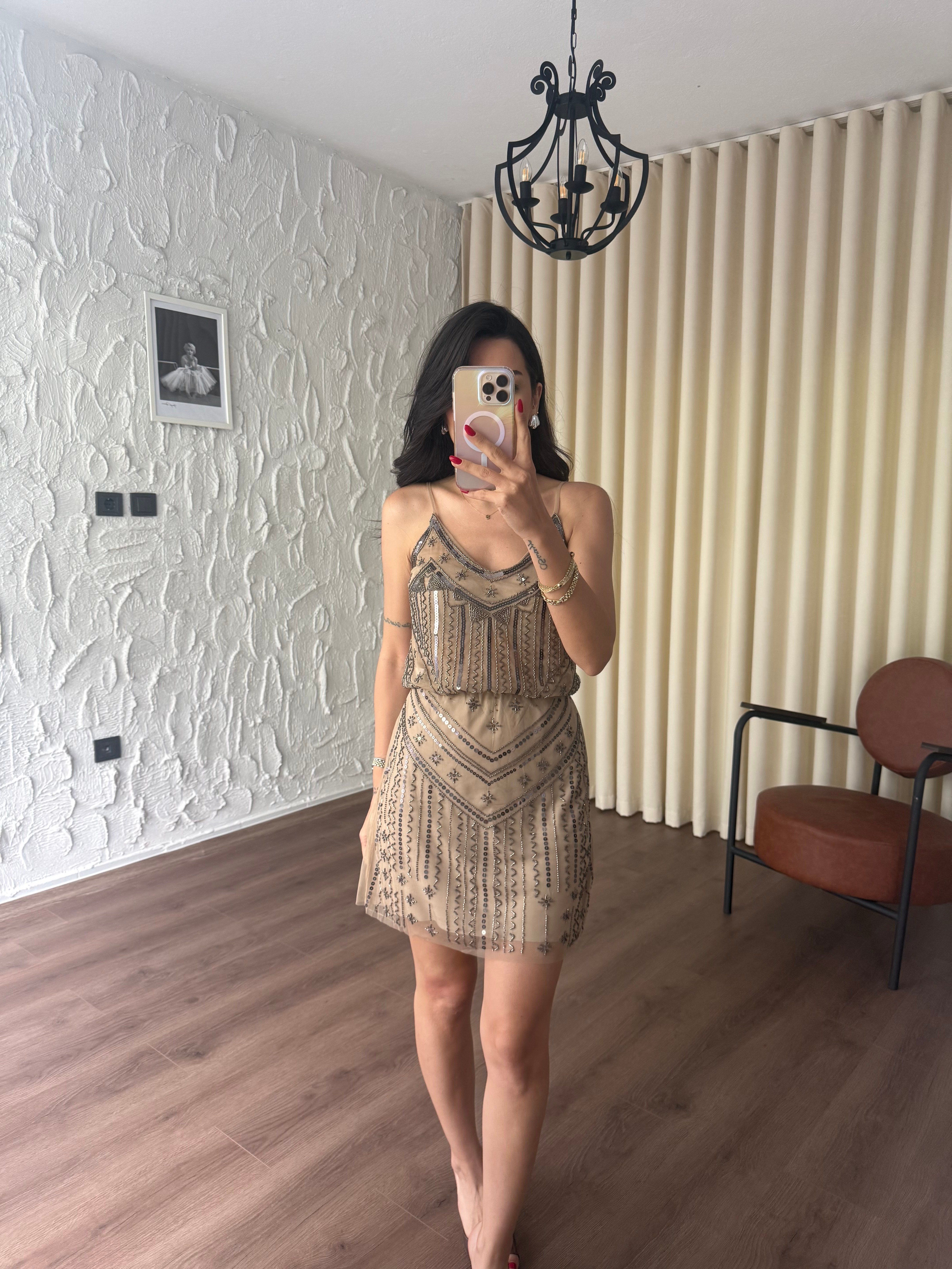 Boncuk İşlemeli  Bej Tül Etek