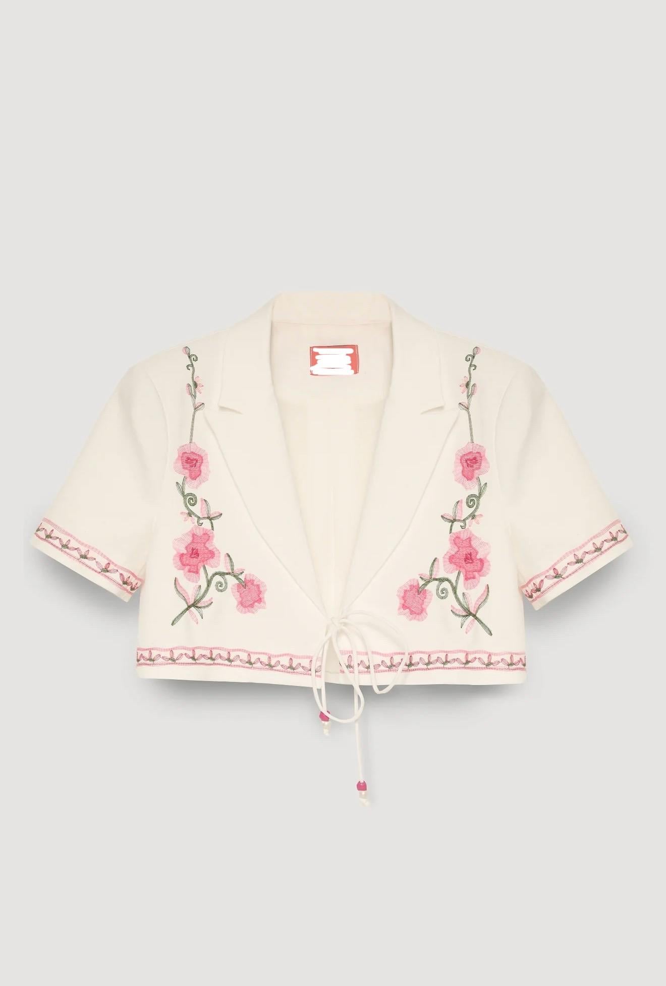 Çiçek Nakış İşlemeli Ekru Ceket