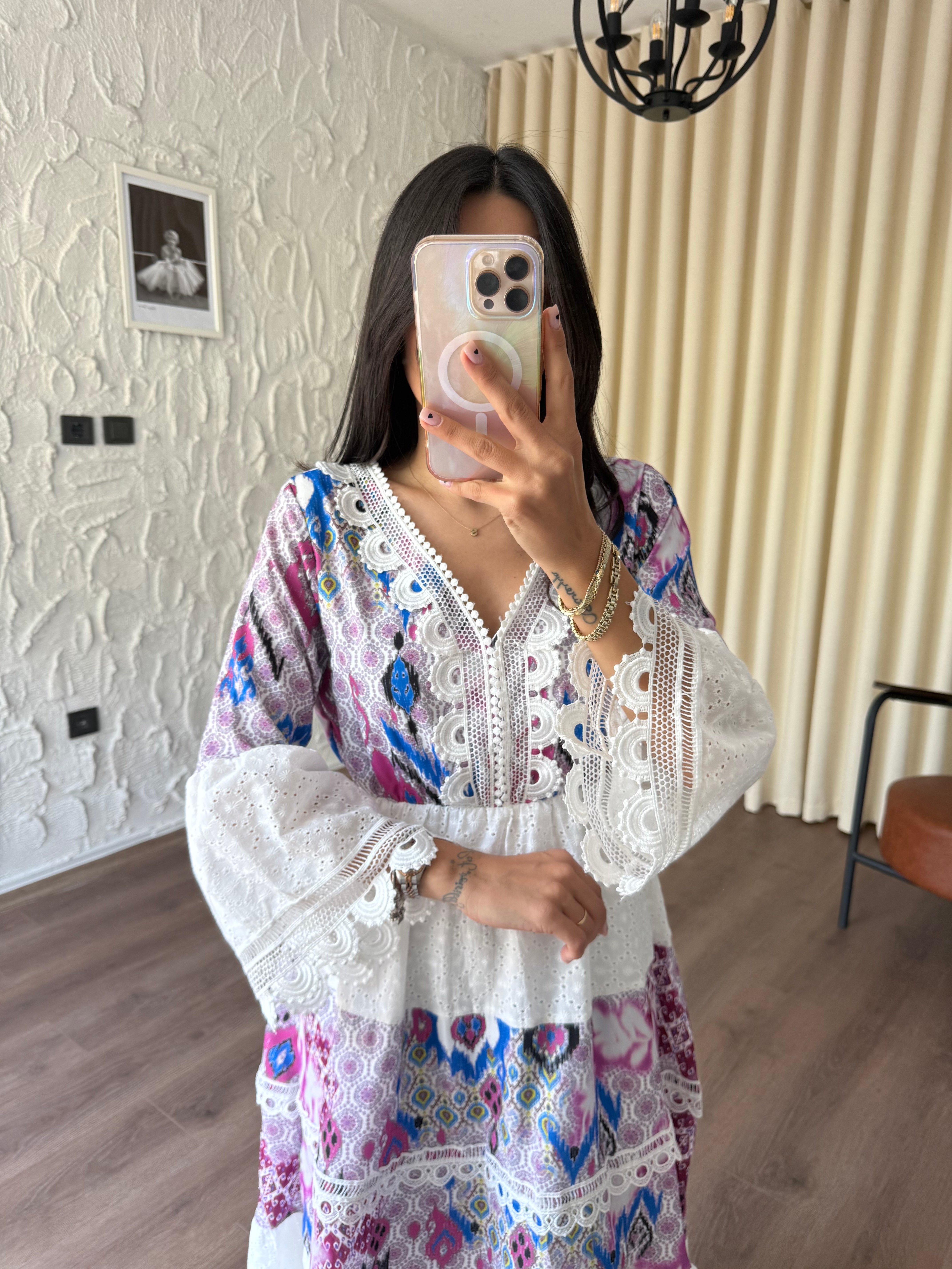 Dantel Detaylı Midi Elbise