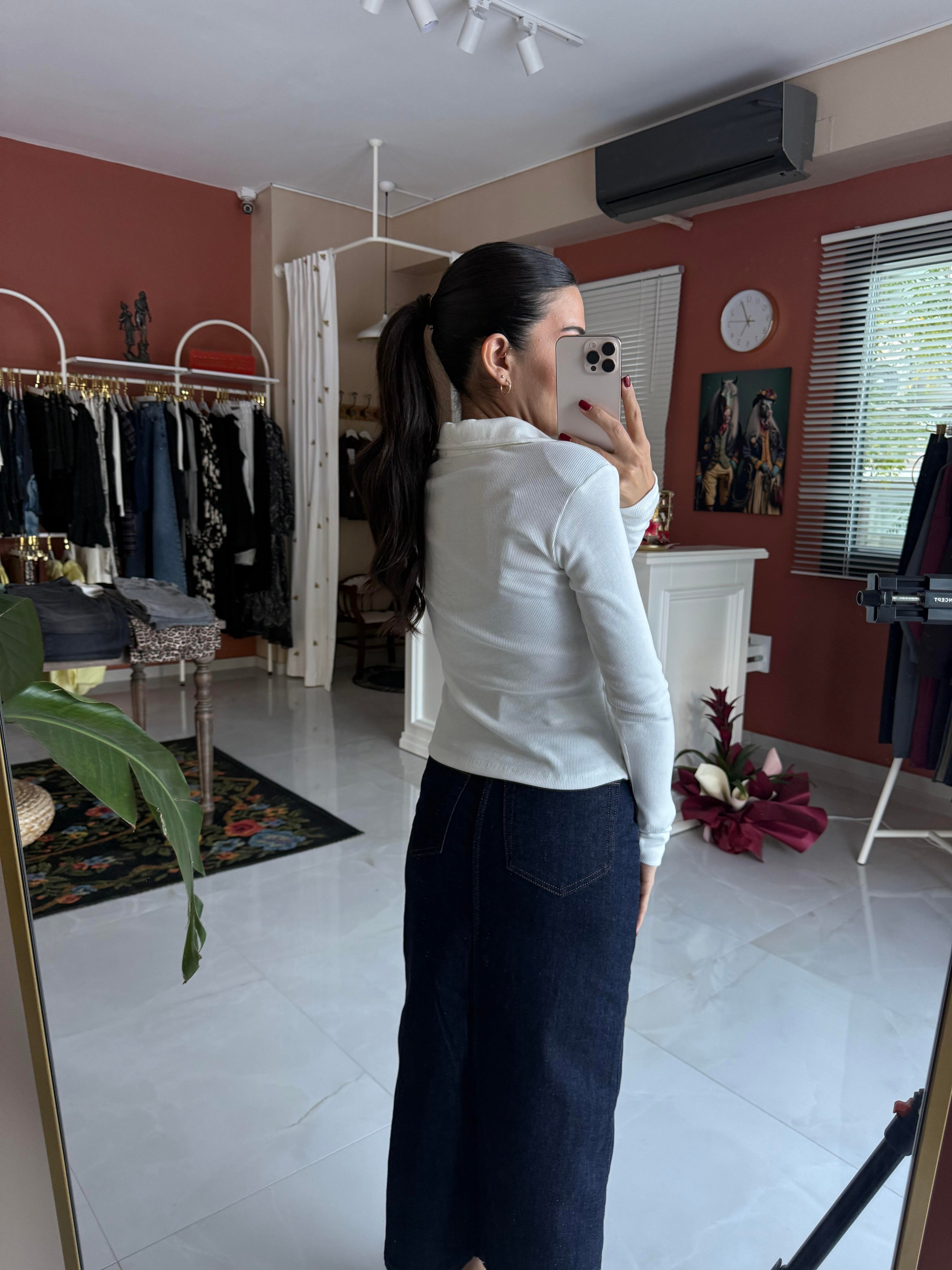 Ekru Fermuarlı Bluz