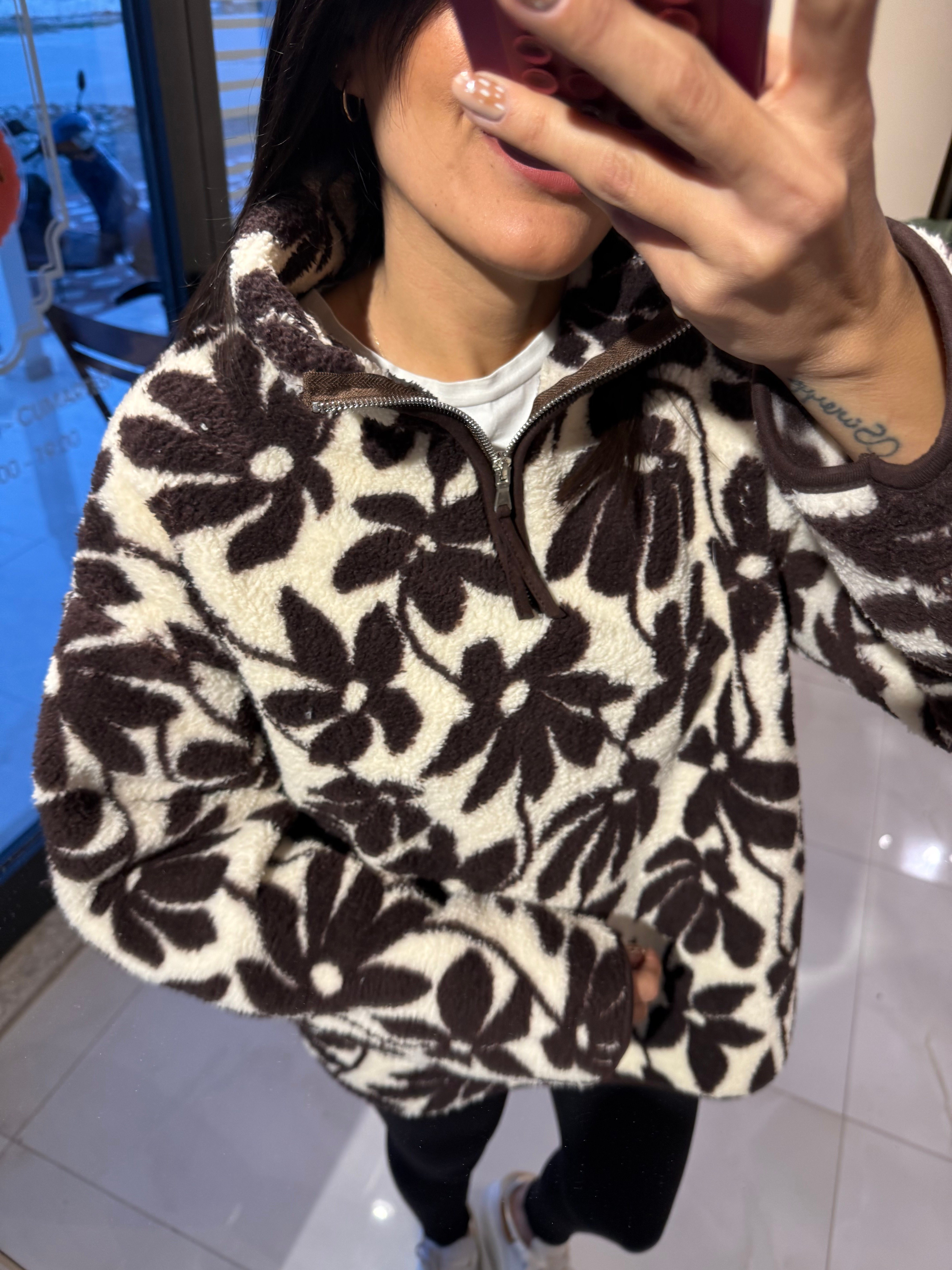 Ekru Kahverengi Çiçek Desenli Polar Sweat