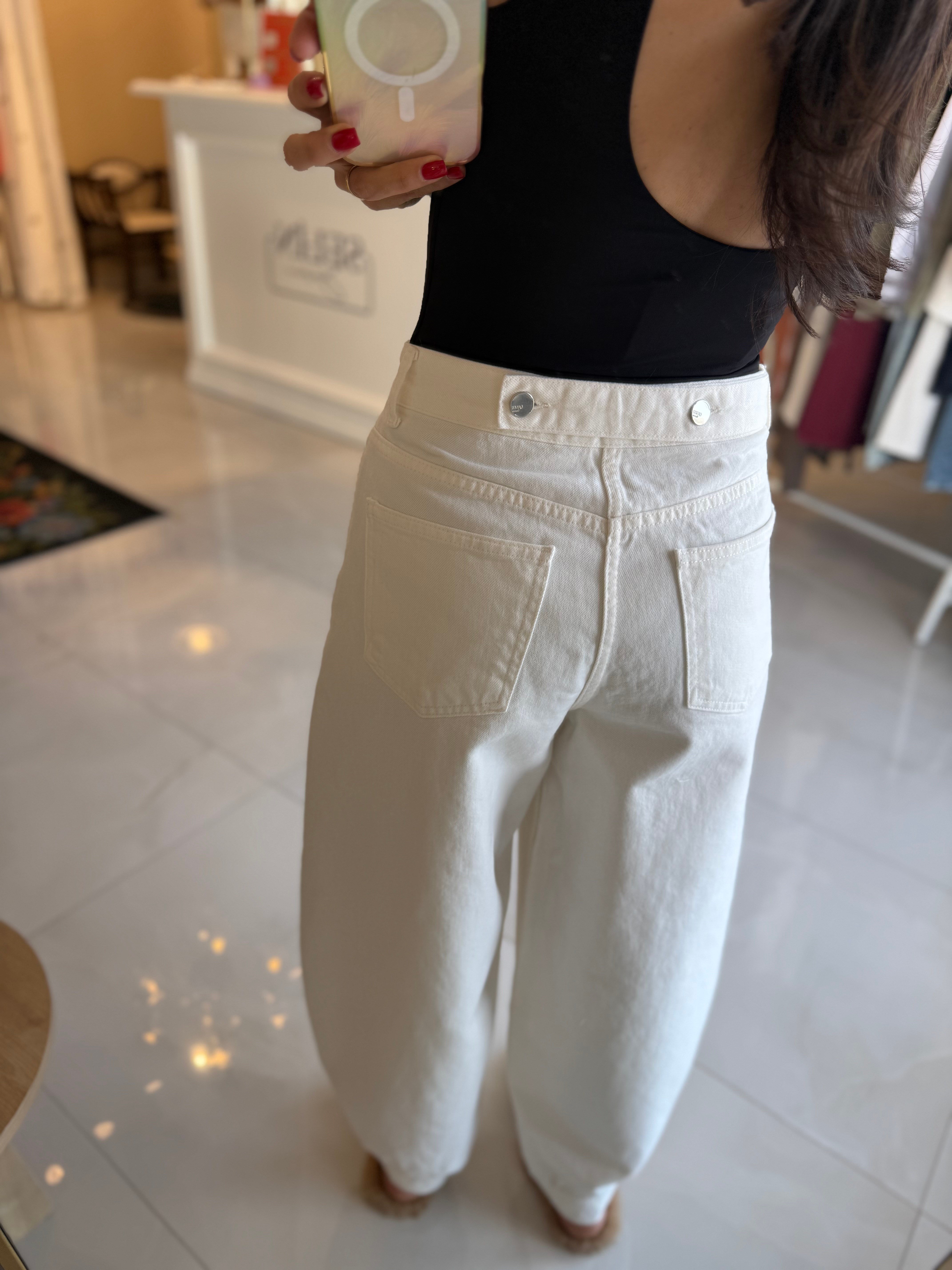 Ekru Paçası Düğmeli Balon Jean Pantolon