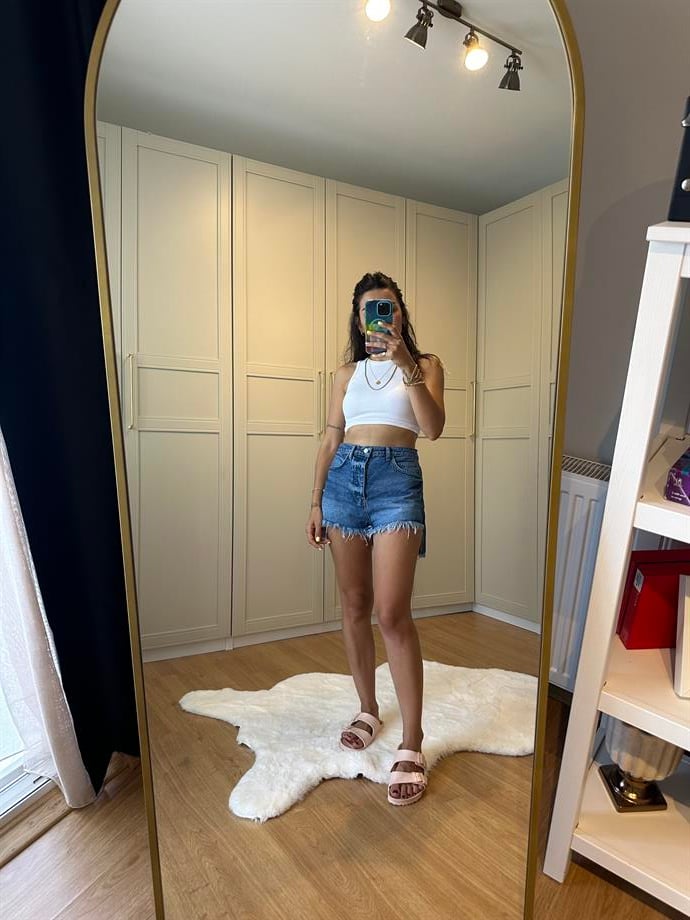 Etek Görünümlü Kot Şort