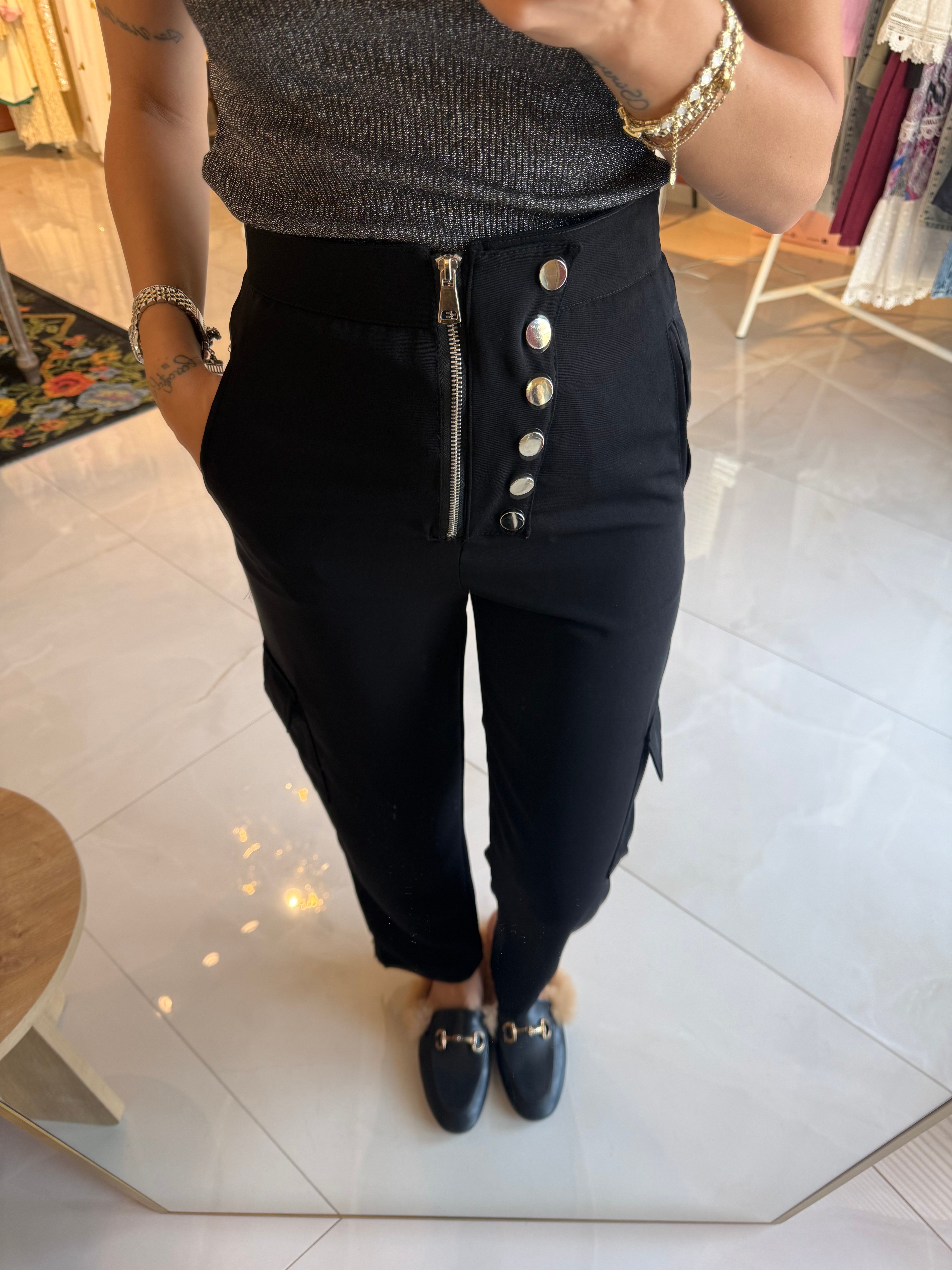 Fermuar ve Düğme Detaylı Yeşil Pantolon