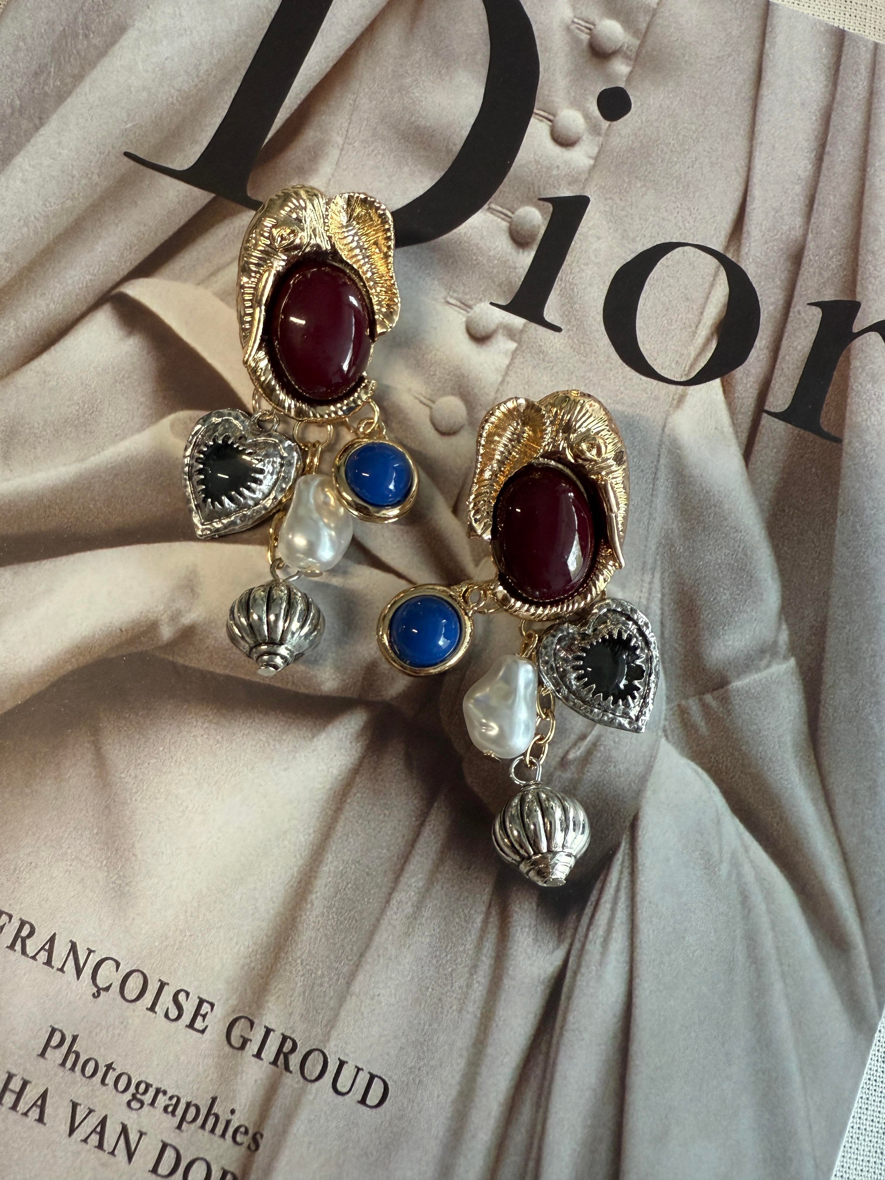 Fil Charm Marka Model Küpe