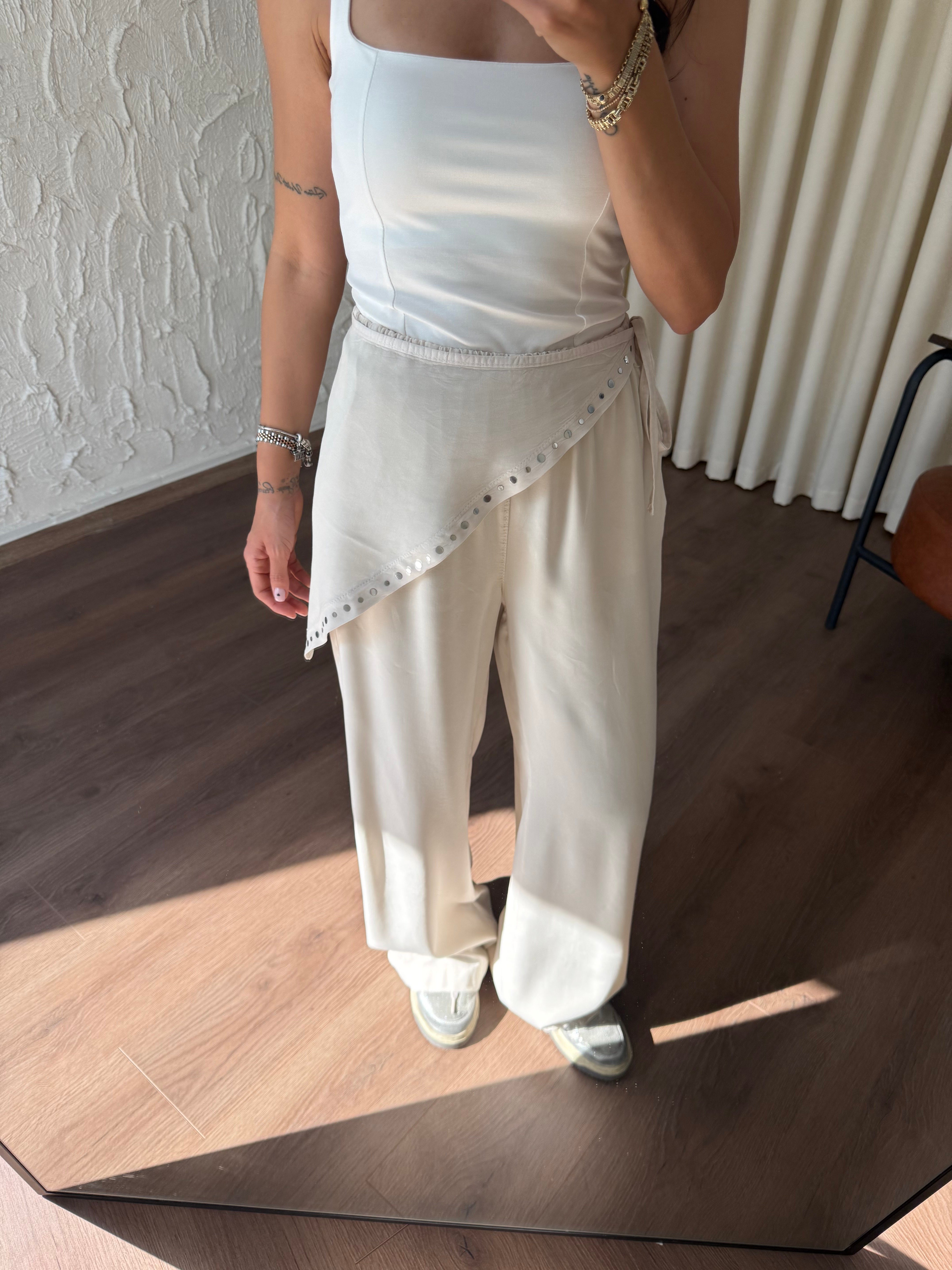 Fular Detaylı Taş Pantolon