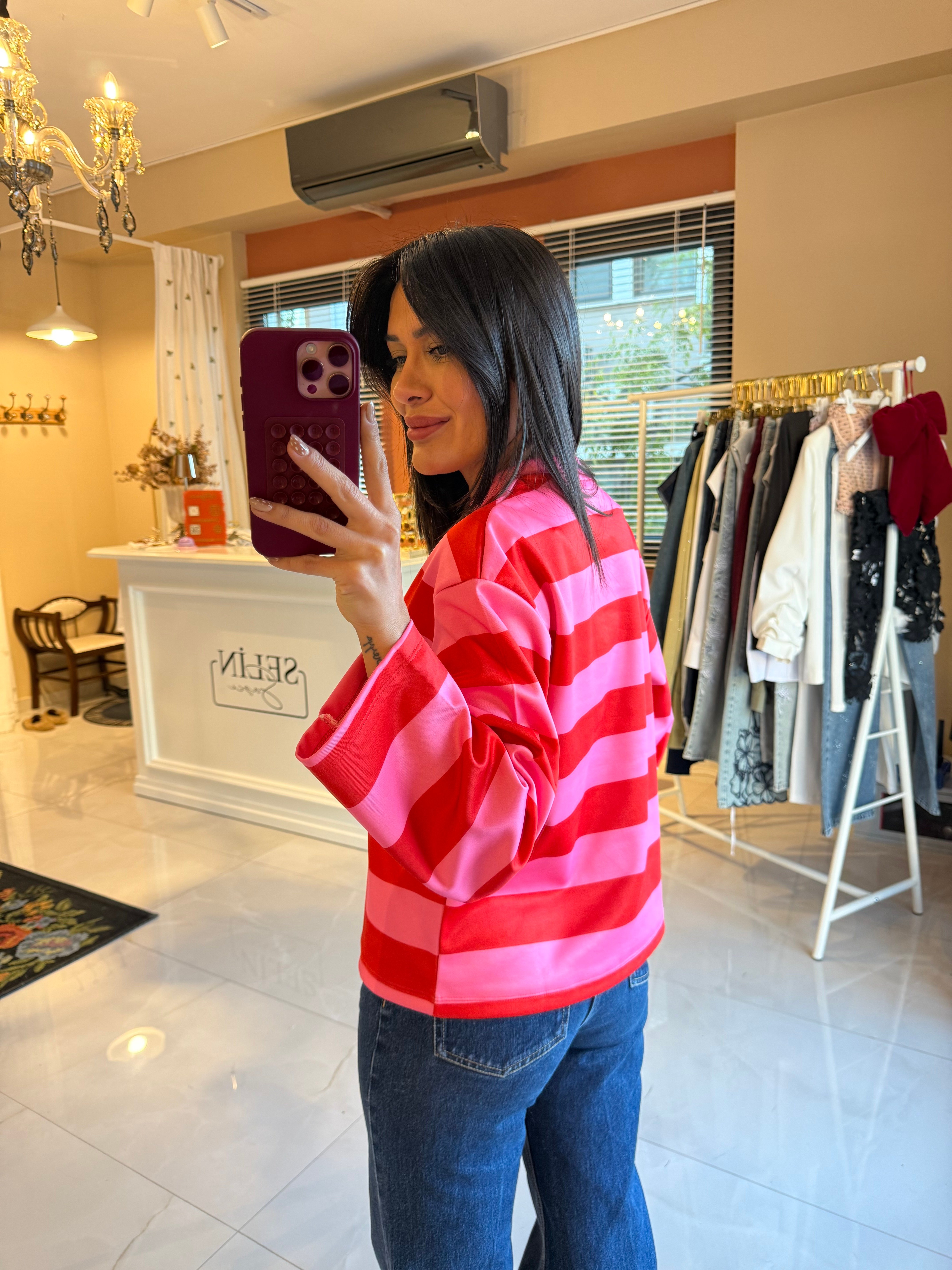 Fuşya Pembe Çizgili Nakış İşlemeli Sweat