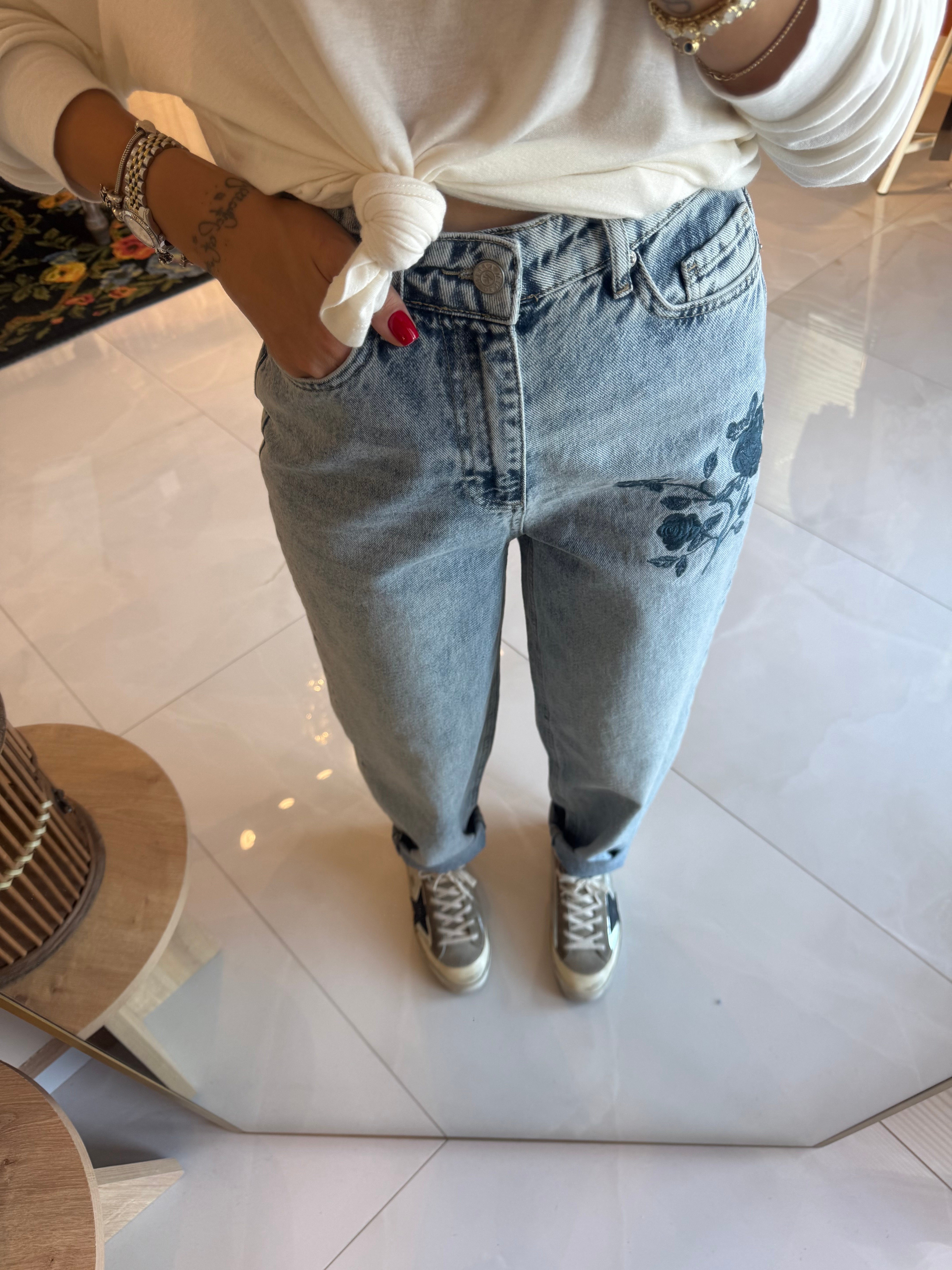 Gül Nakışlı Yüksek Bel Balon Jean Kot Pantolon