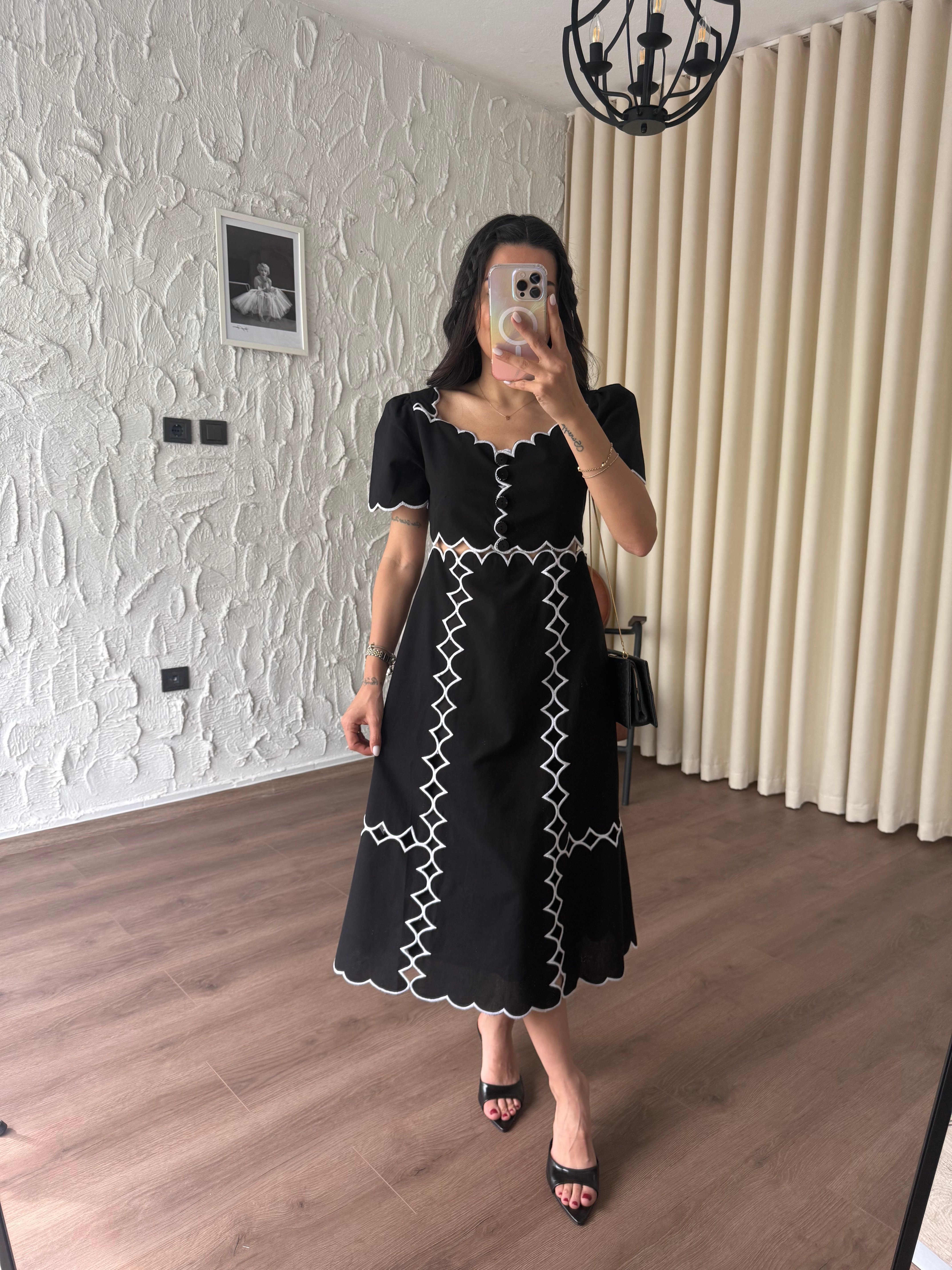 İşleme Detaylı Karpuz Kol Elbise