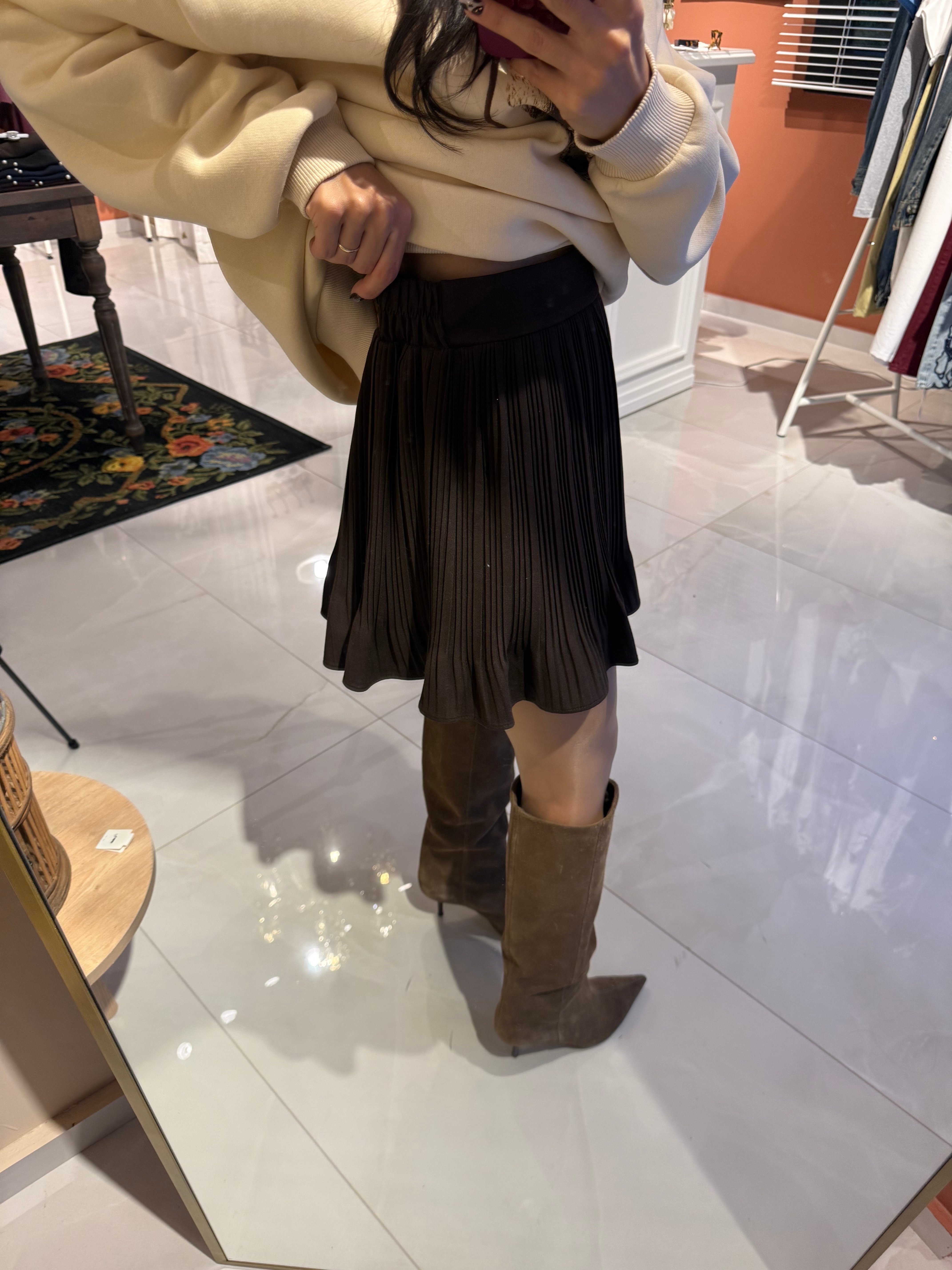 Kahve İçi Şort Astarlı Etek
