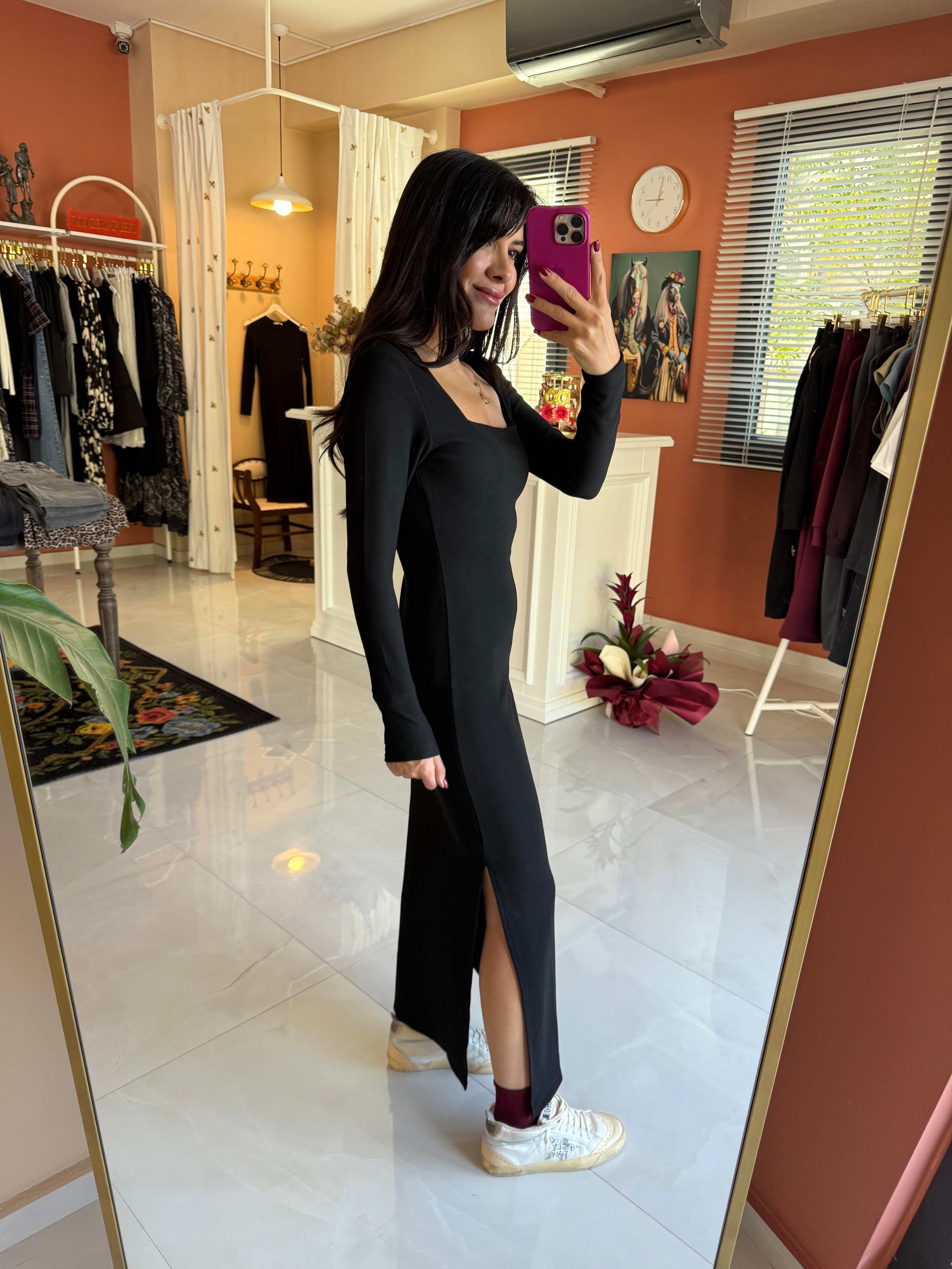 Kare Yaka Çelik Örme Elbise