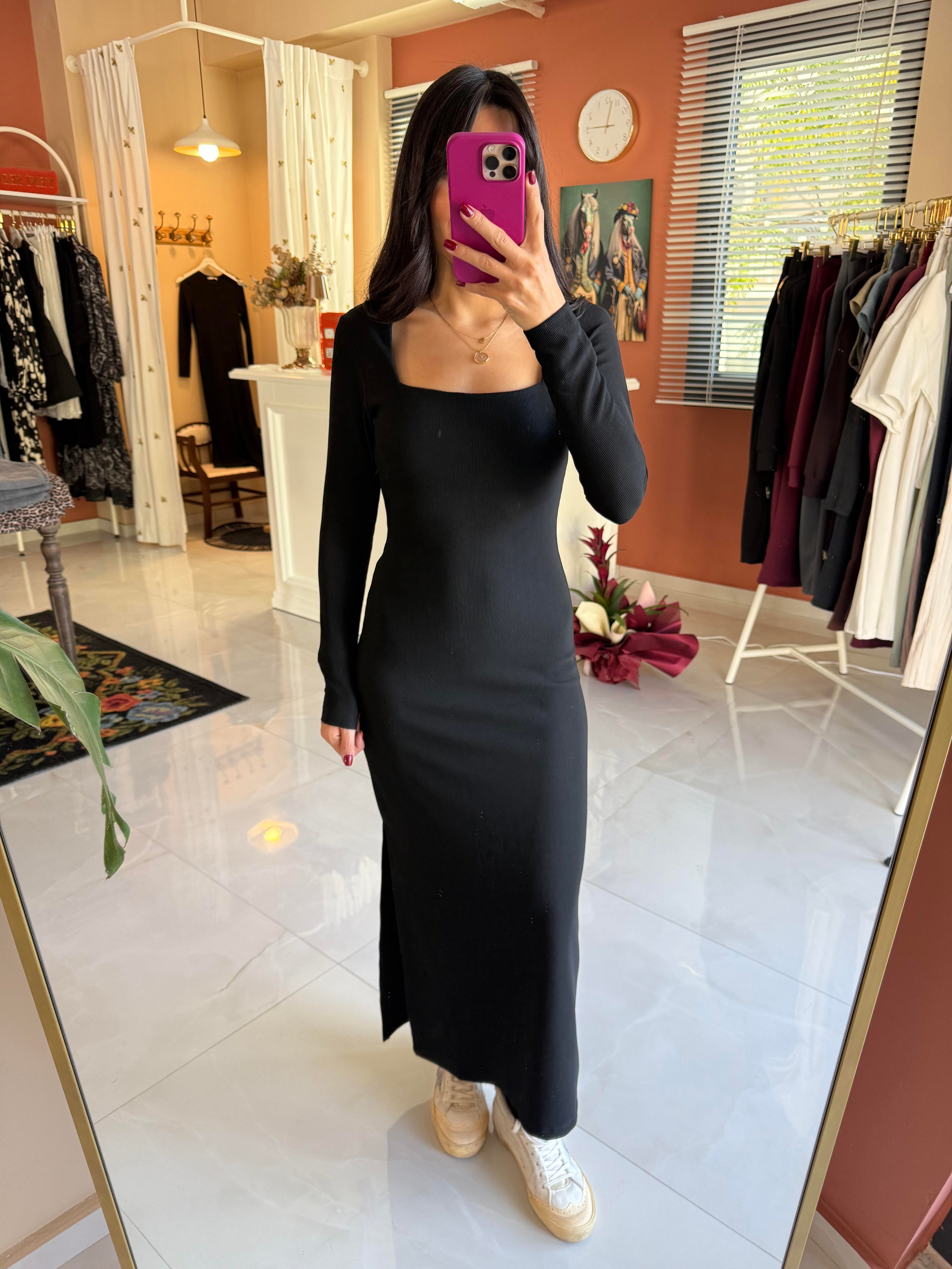 Kare Yaka Çelik Örme Elbise