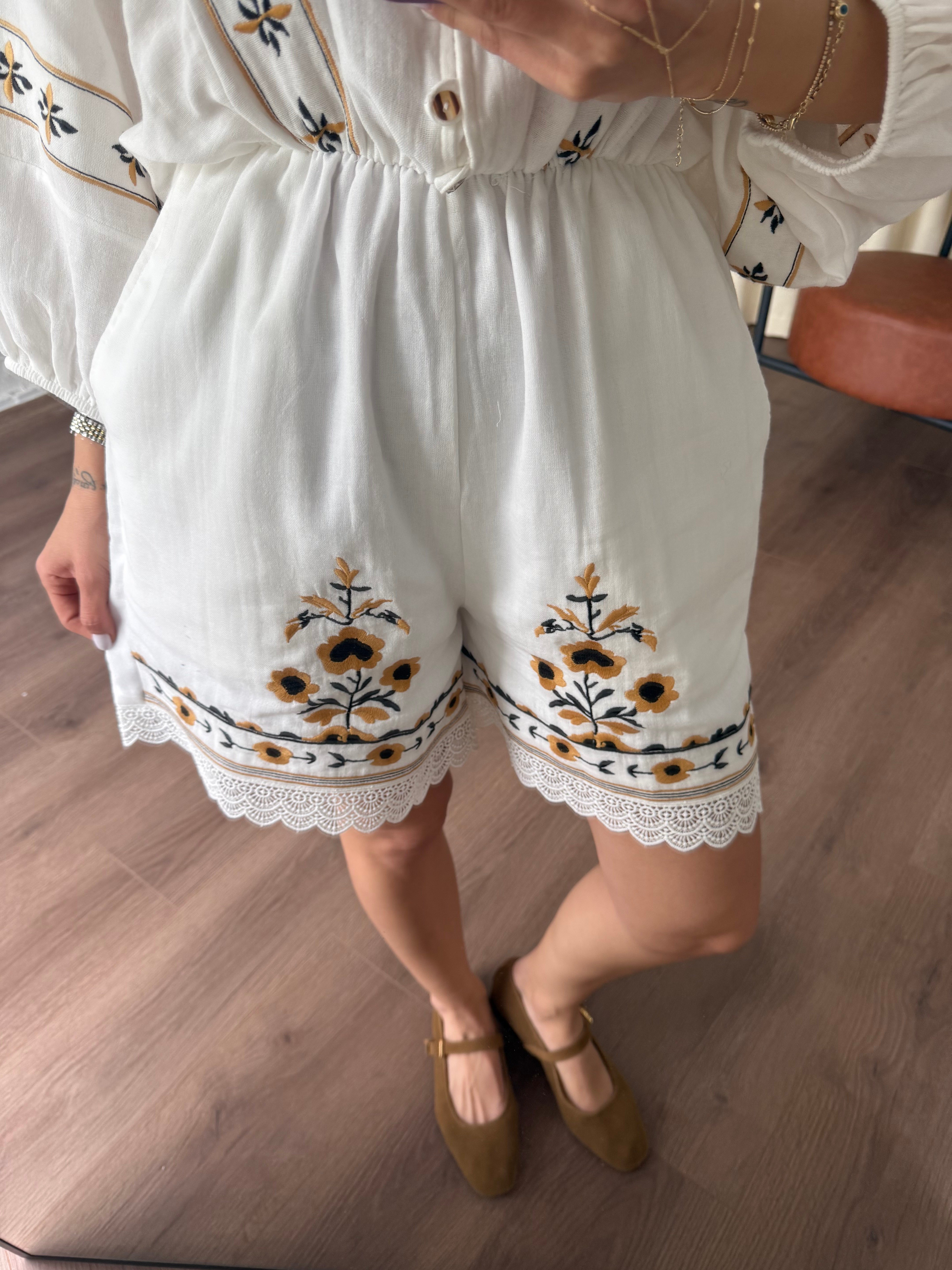 Keten Nakışlı Tulum 