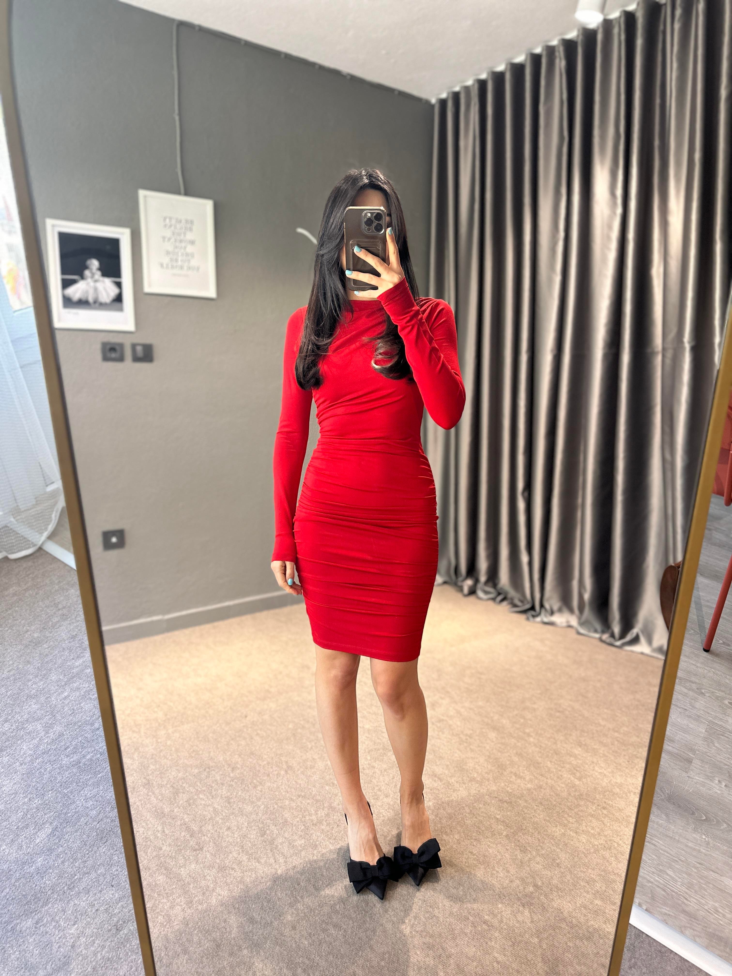 Kırmızı Drapeli Elbise