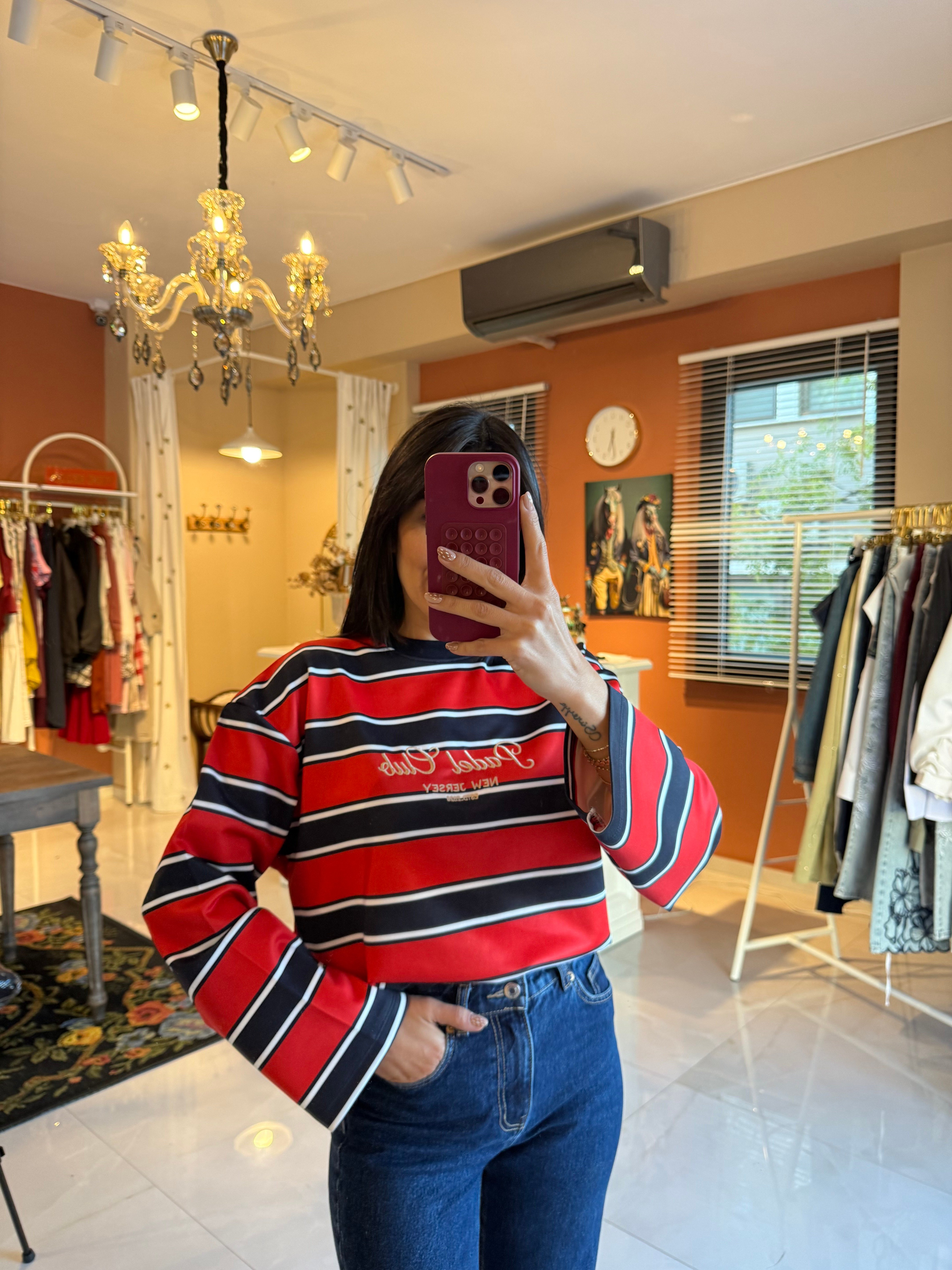 Kırmızı Lacivert Çizgili Nakış İşleme Sweat