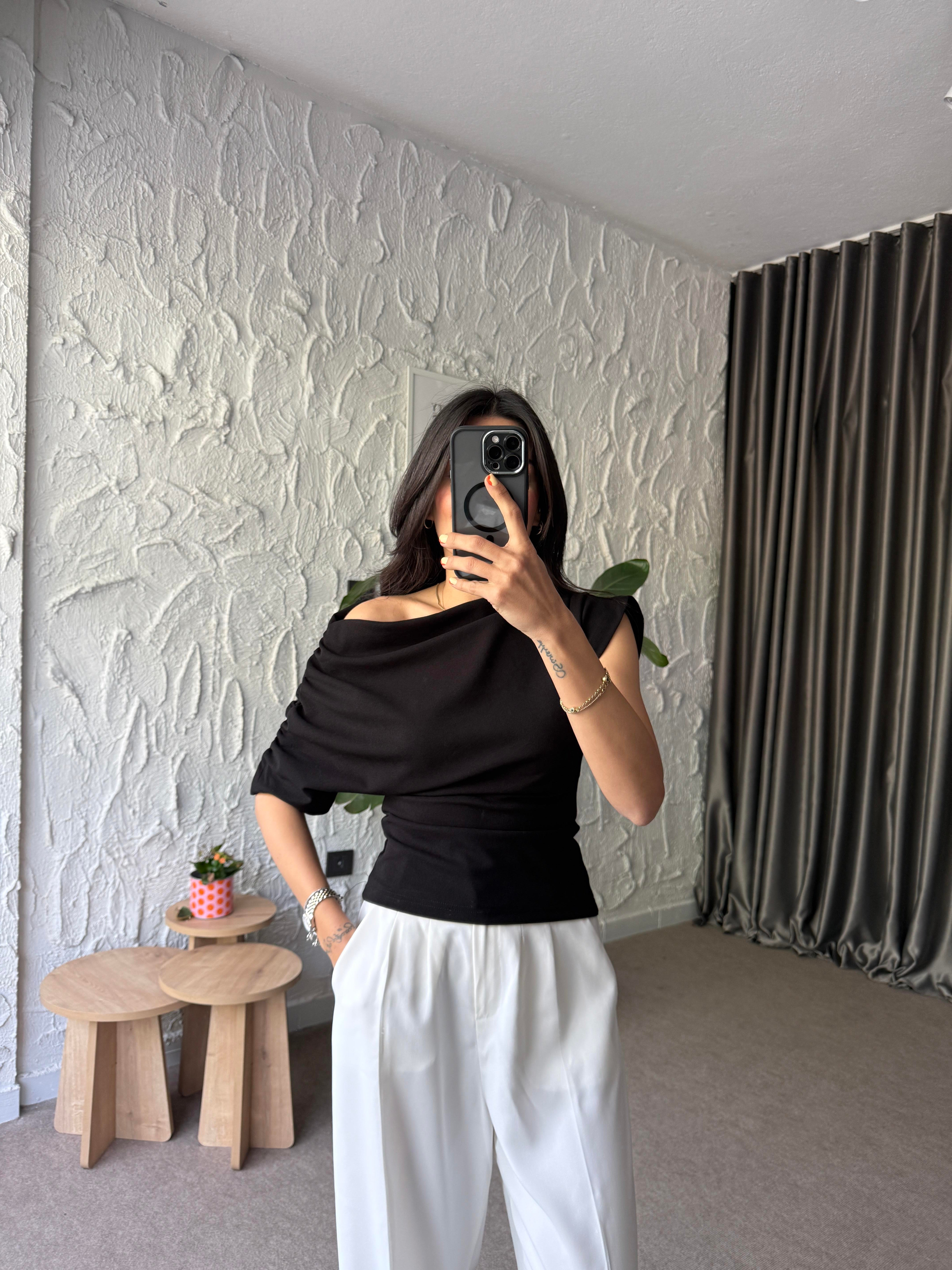 Kol Drapeli Bluz - Siyah