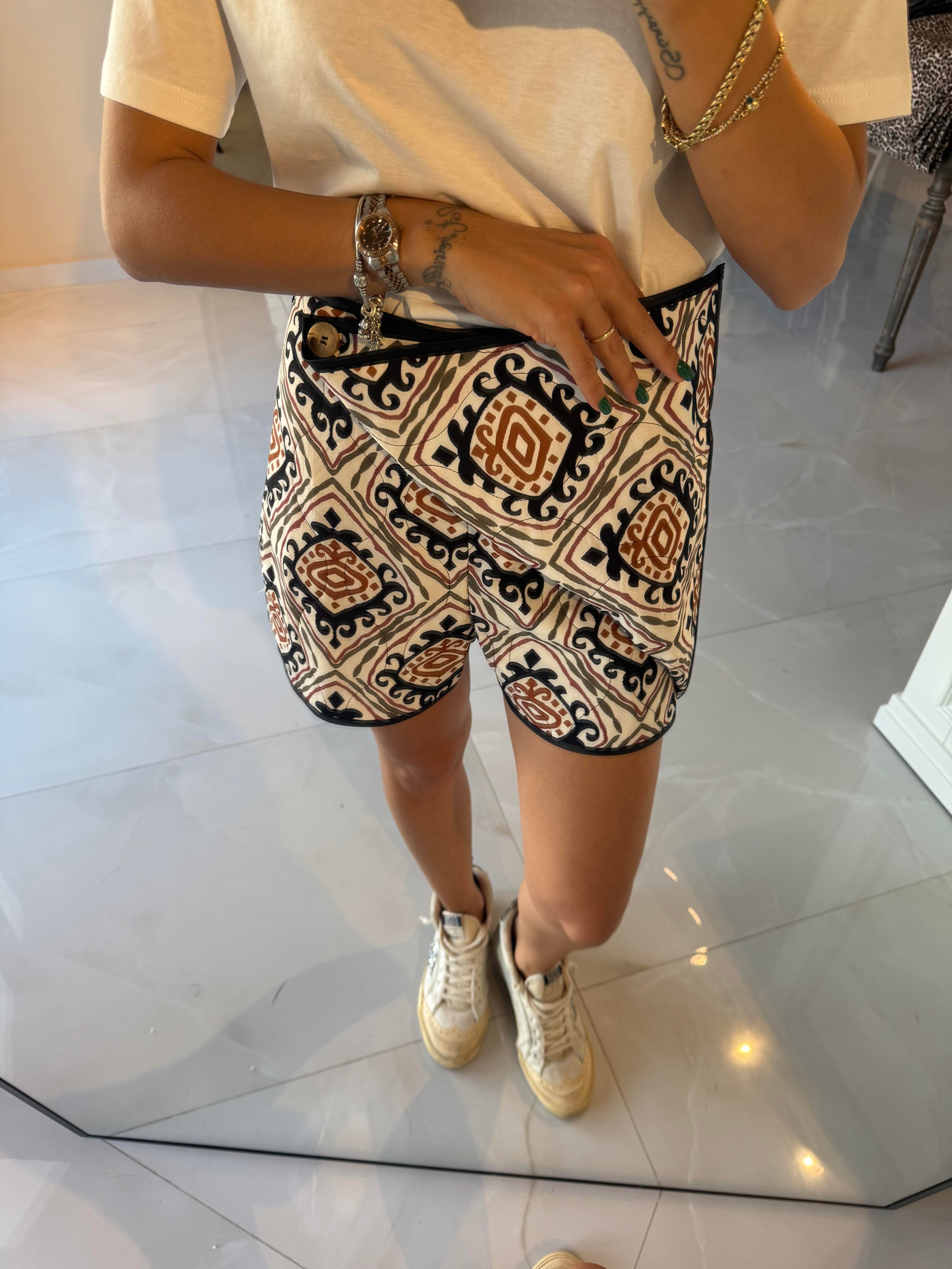 Kruvaze Kapitone Şort Etek 