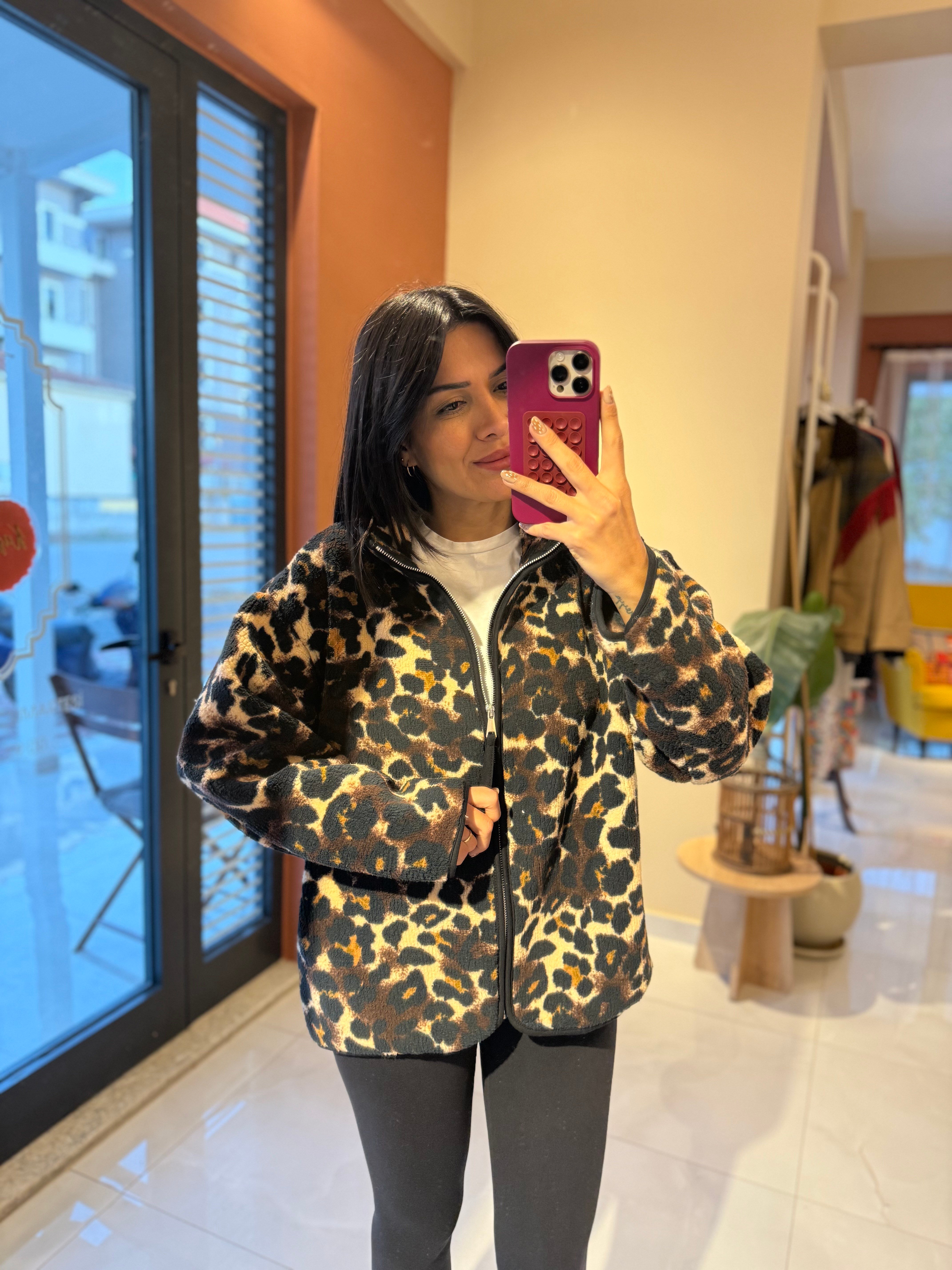 Leopar Desenli Polar Ceket