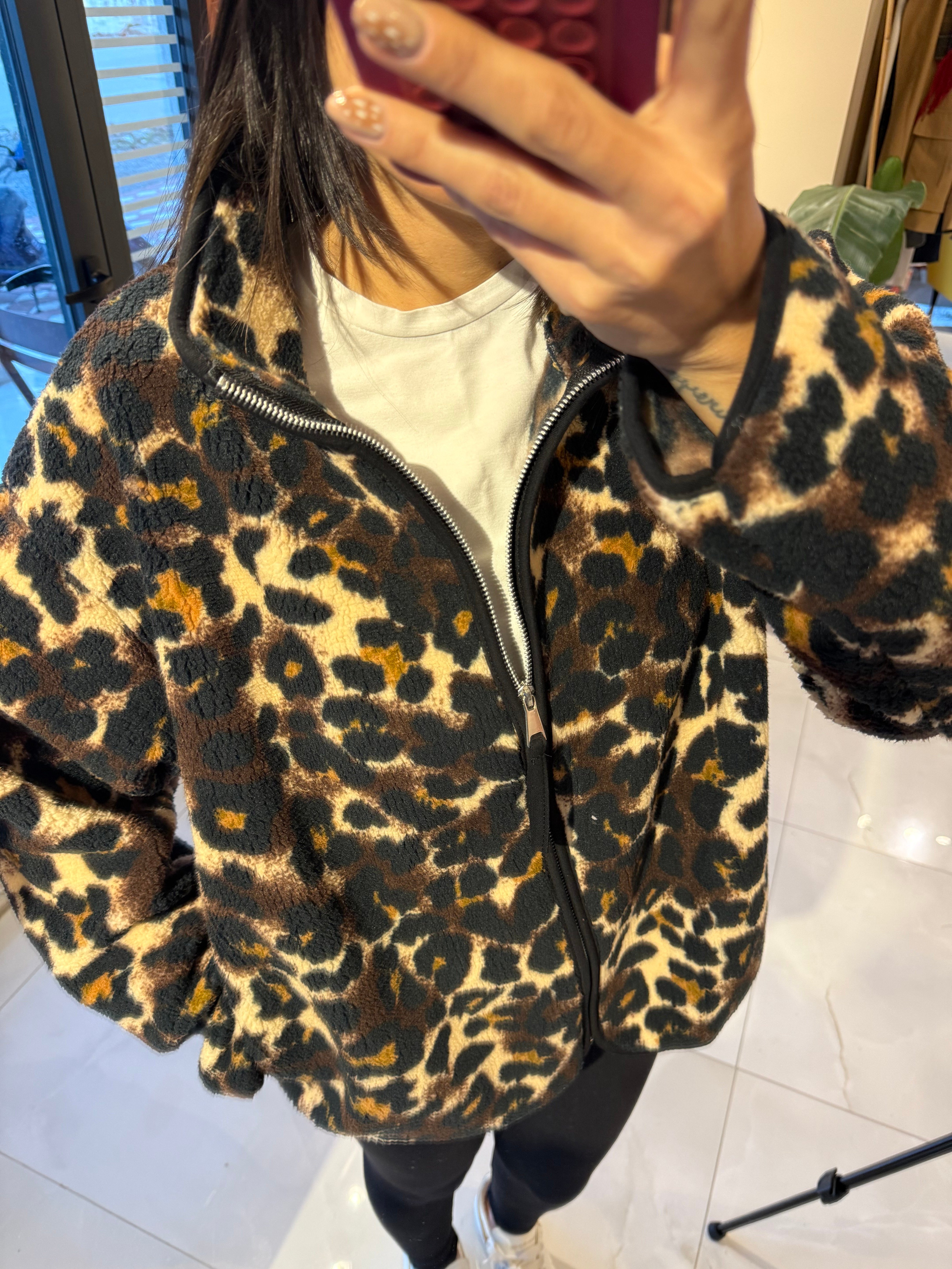 Leopar Desenli Polar Ceket
