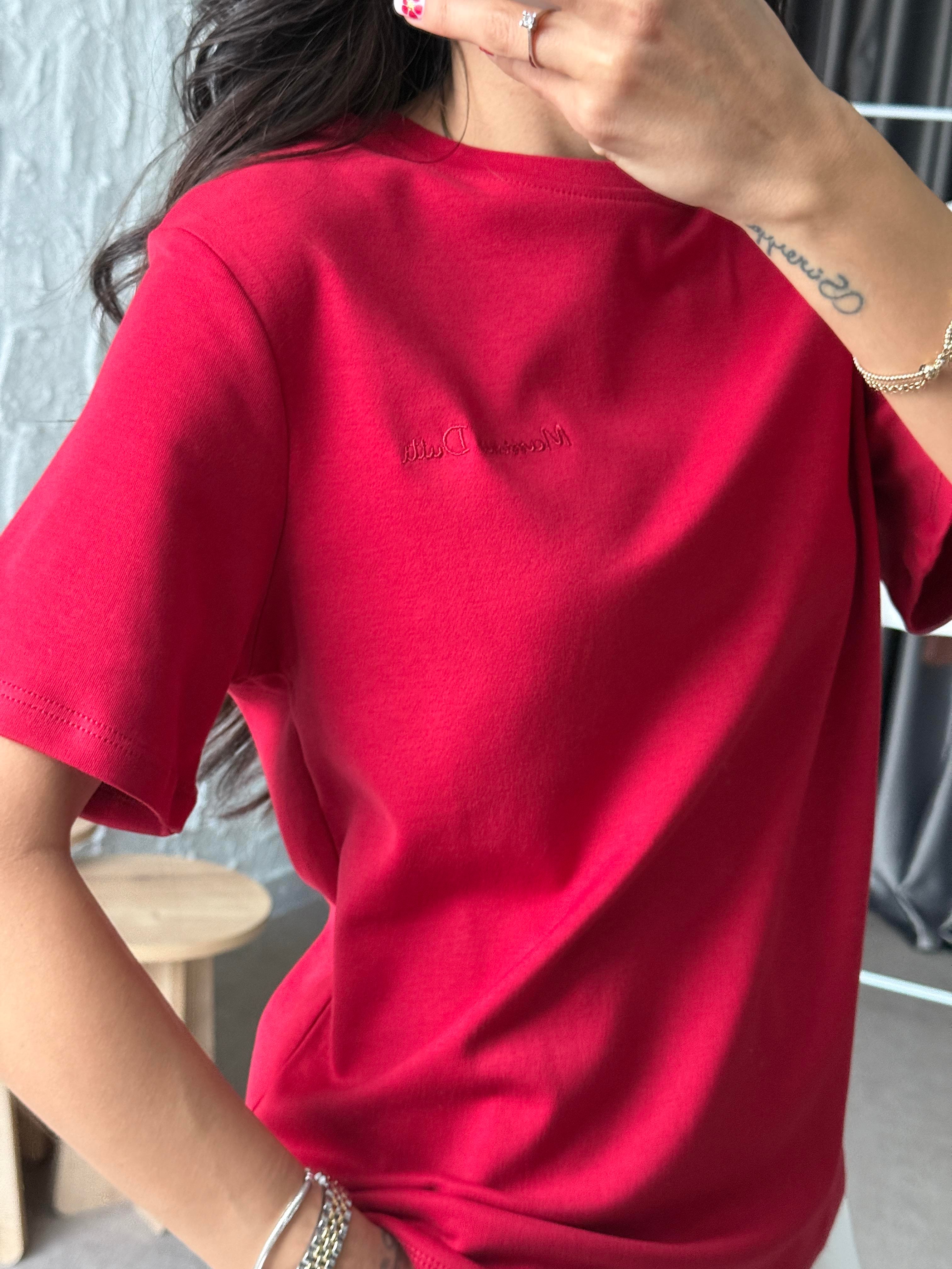 Logo İşlemeli Kırmızı Basic Tshirt