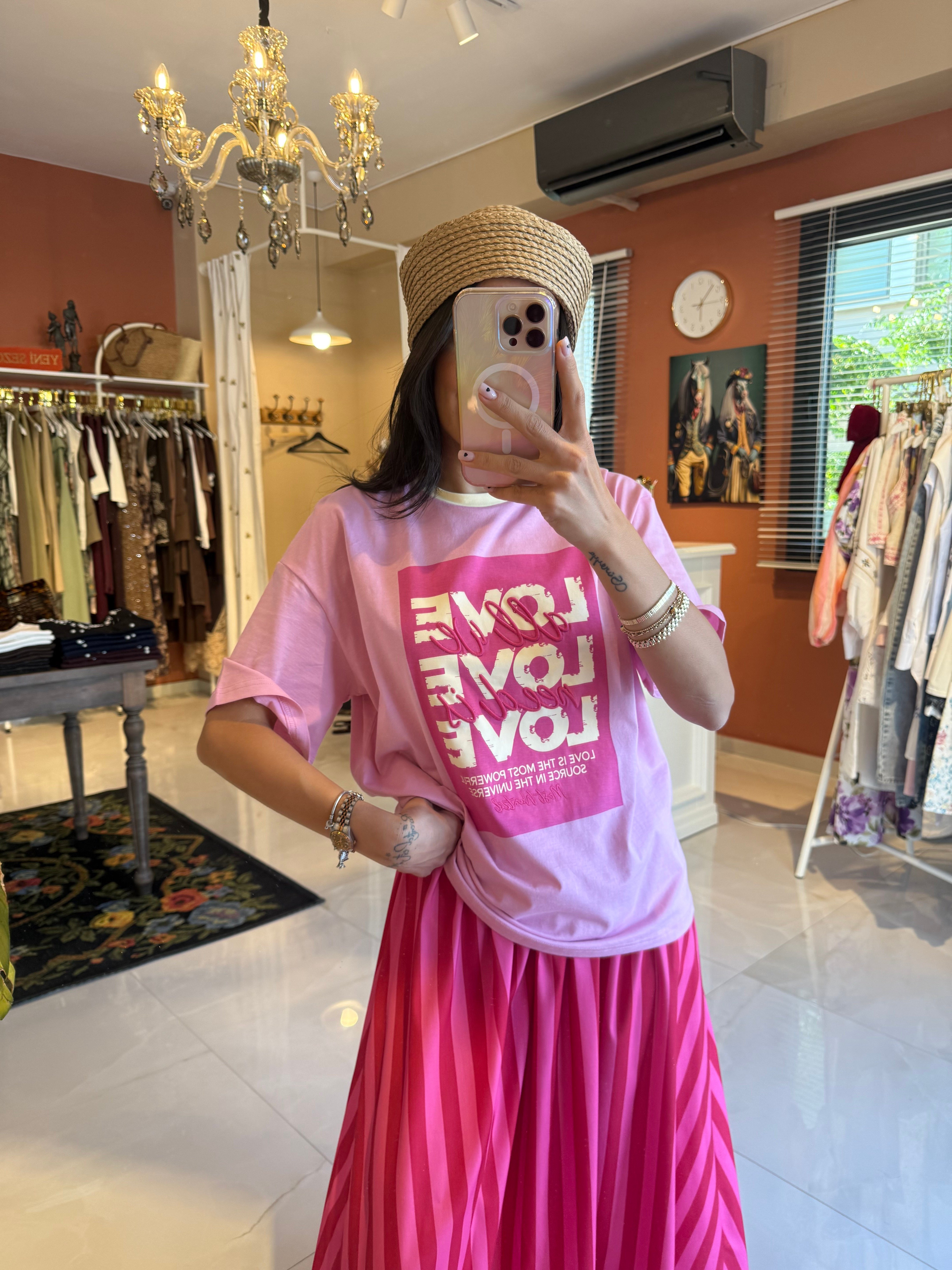 Love Baskılı Pembe Tshirt