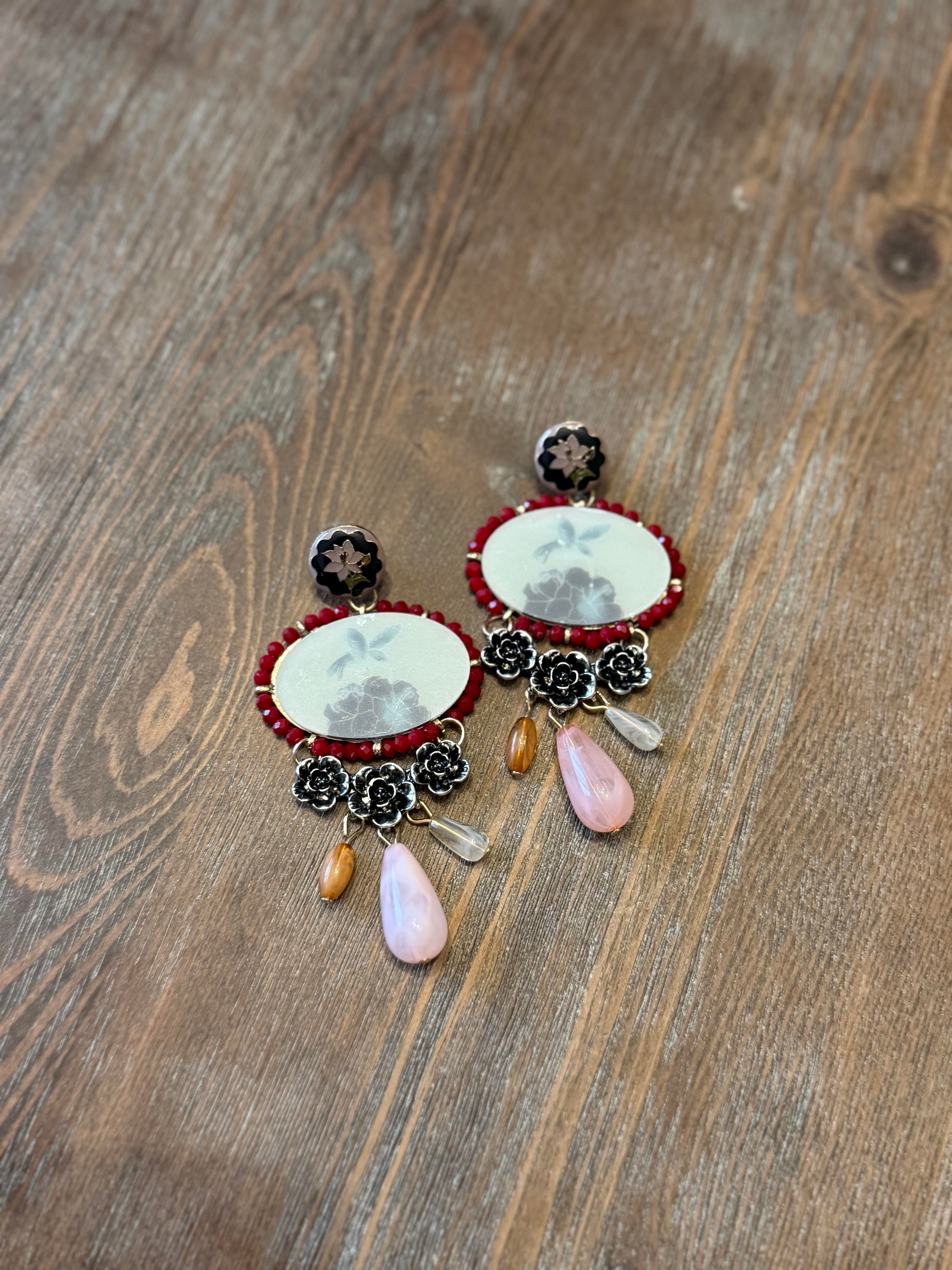 Marka Model Reçineli Küpe