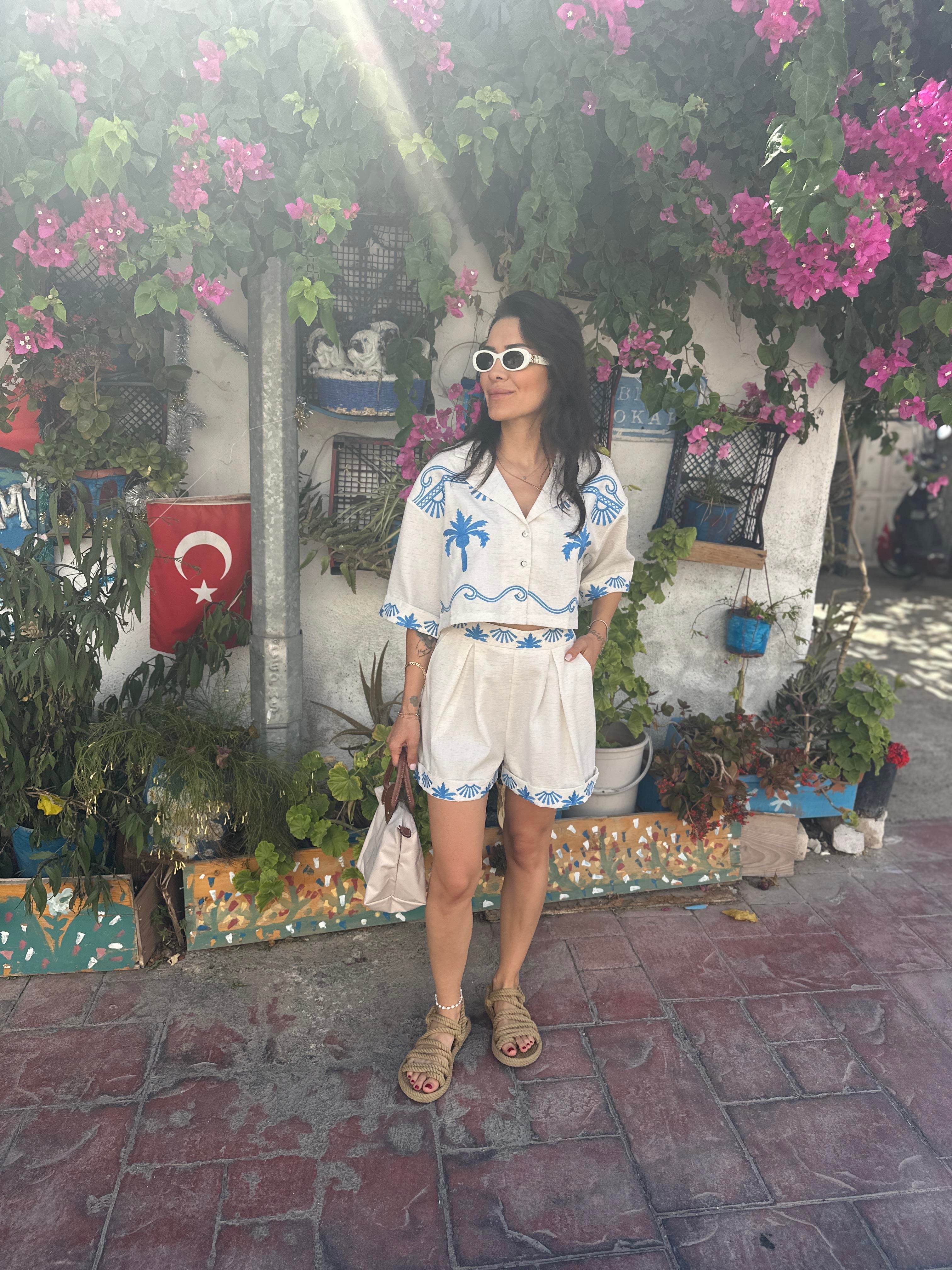 Nakış Detaylı Keten Gömlek Şort