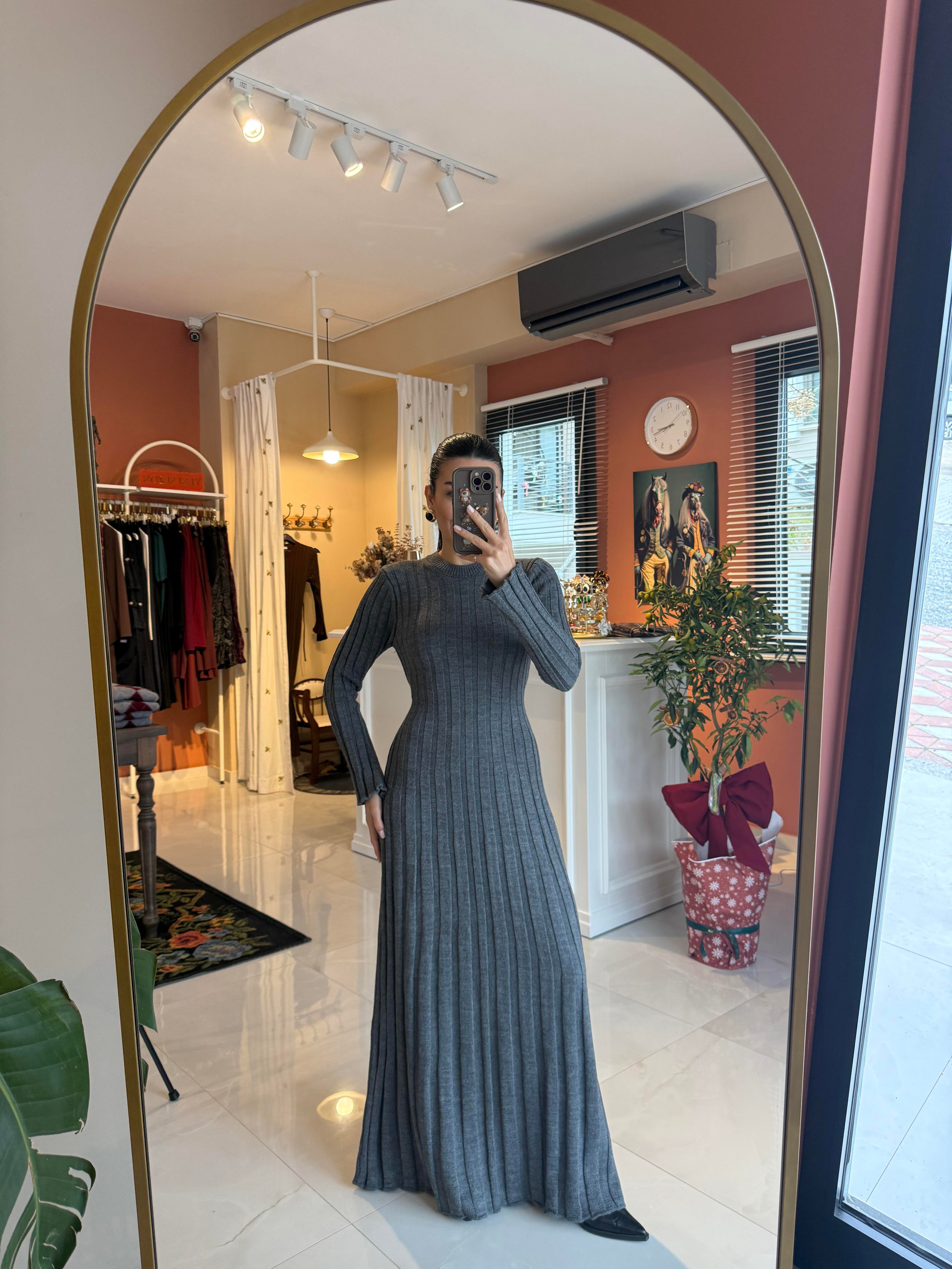 Nova Gri Triko Elbise