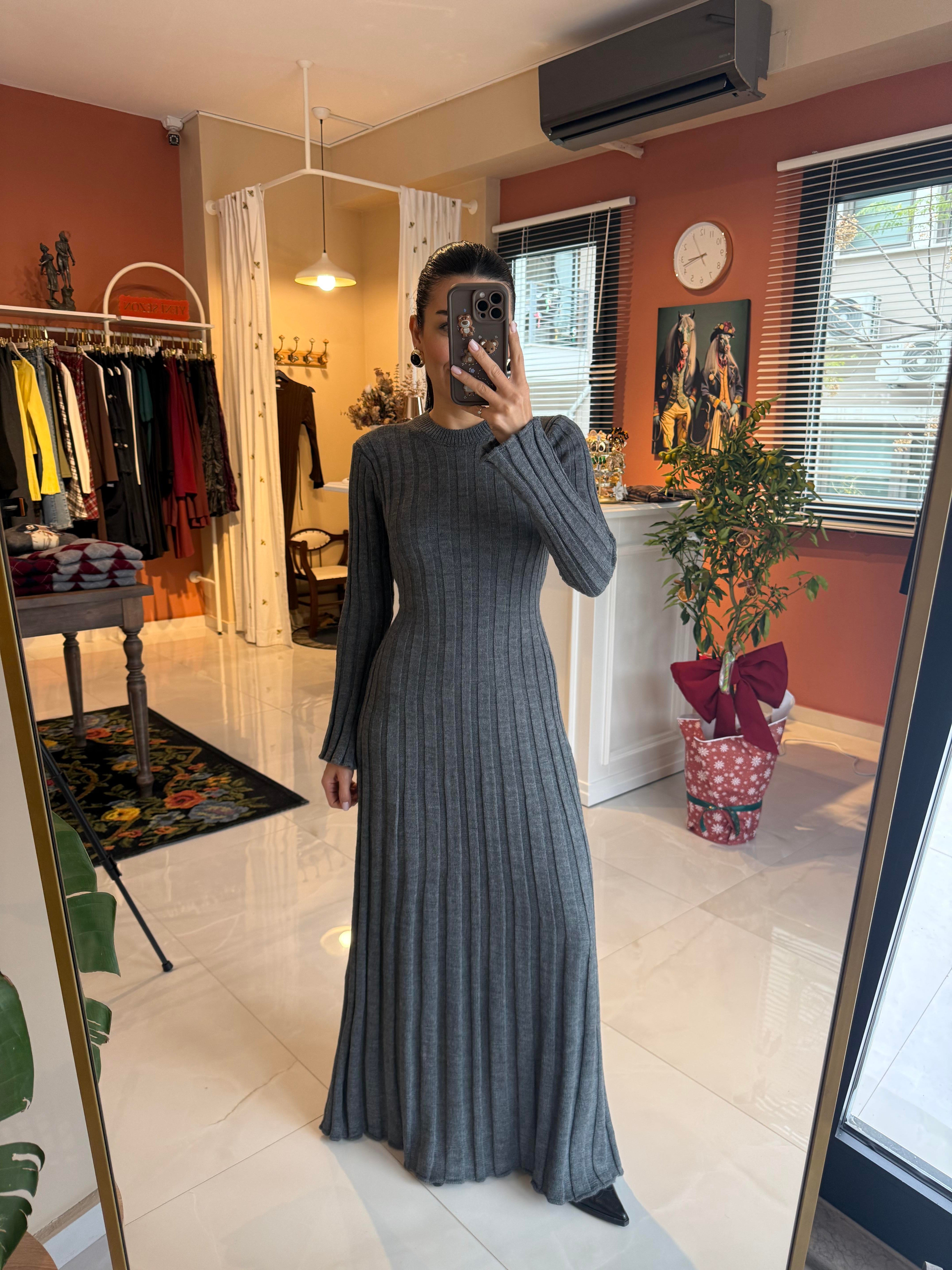 Nova Gri Triko Elbise