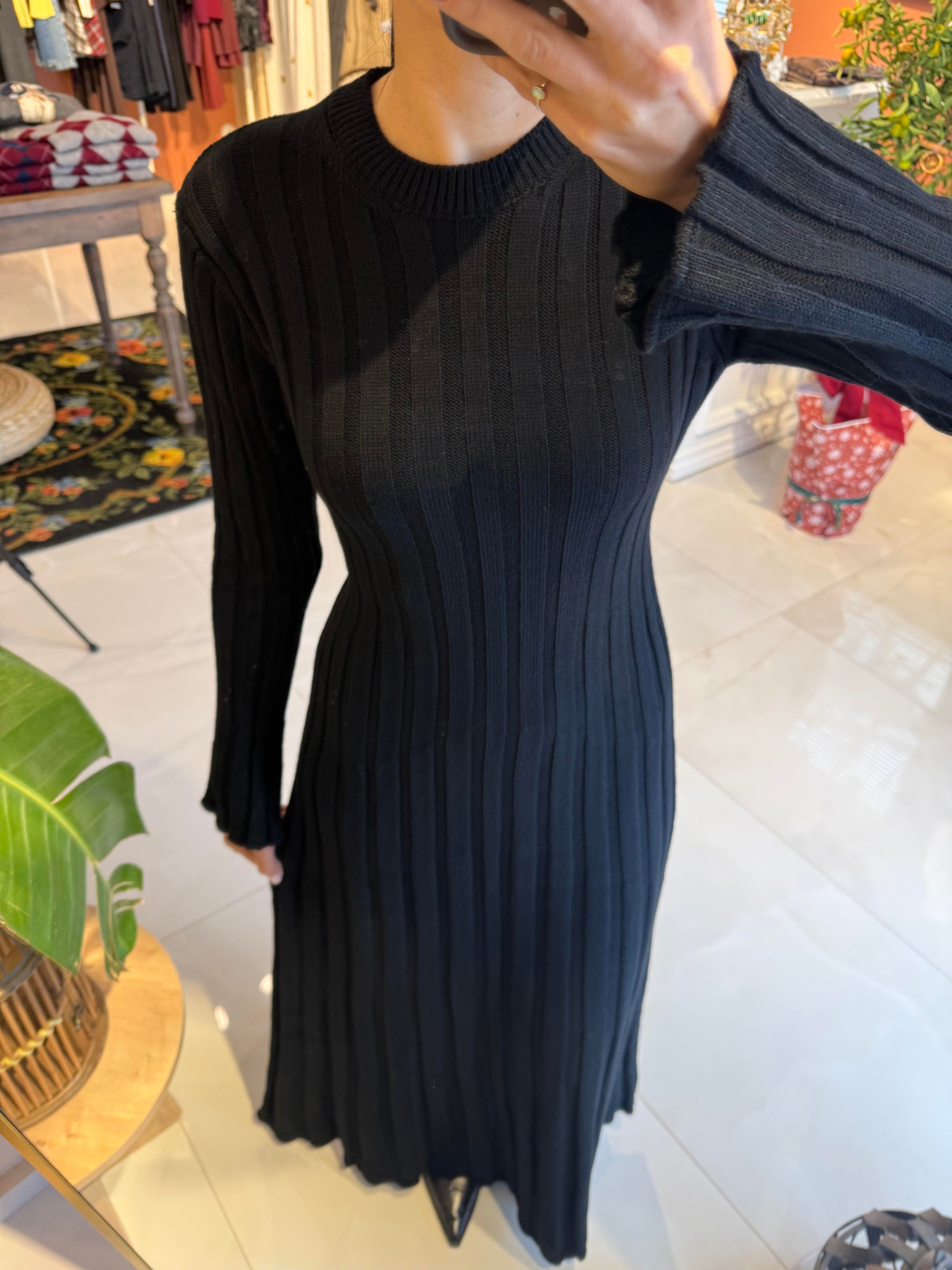 Nova Siyah Triko Elbise