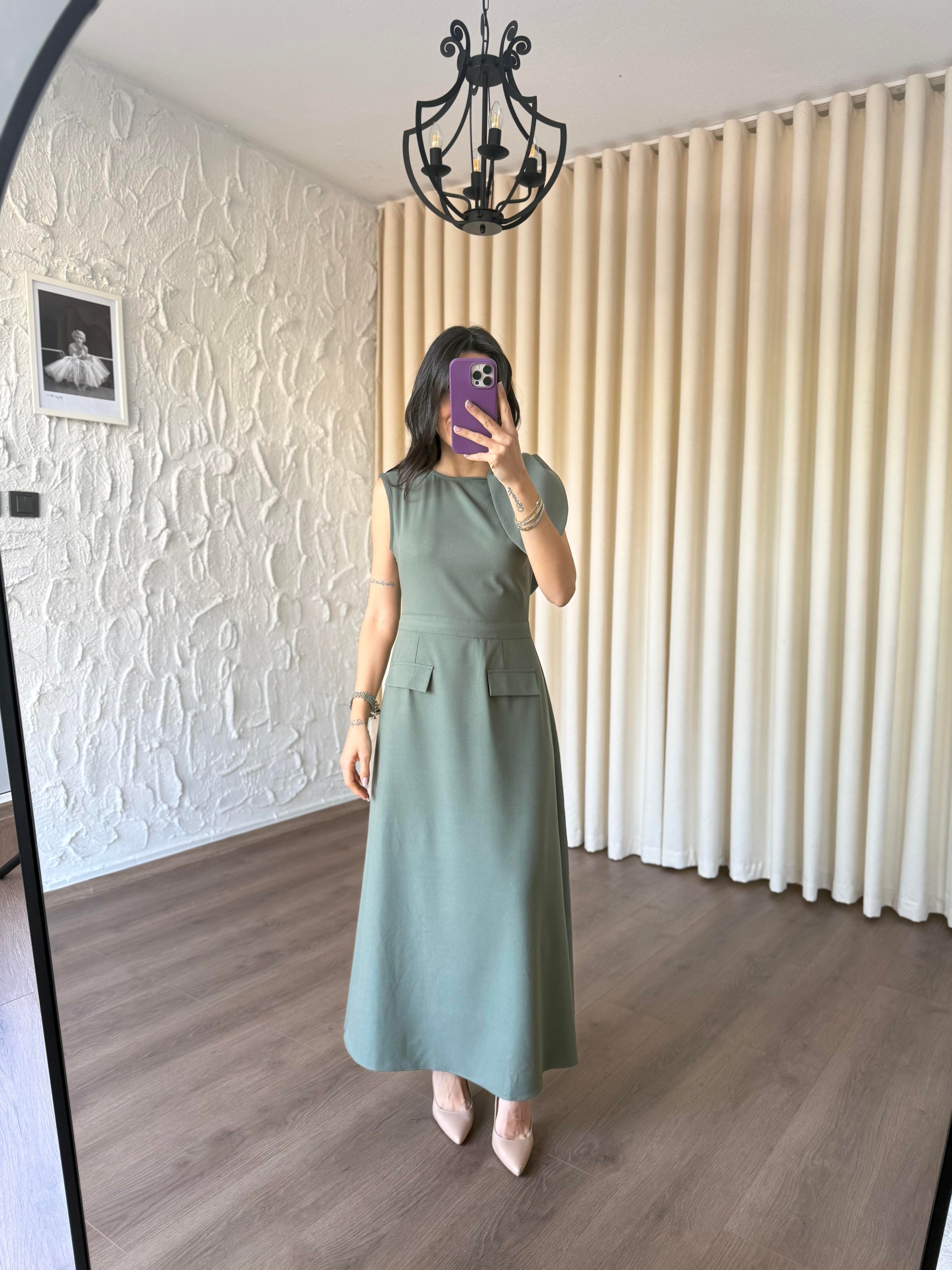 Omuz Detaylı Haki Elbise