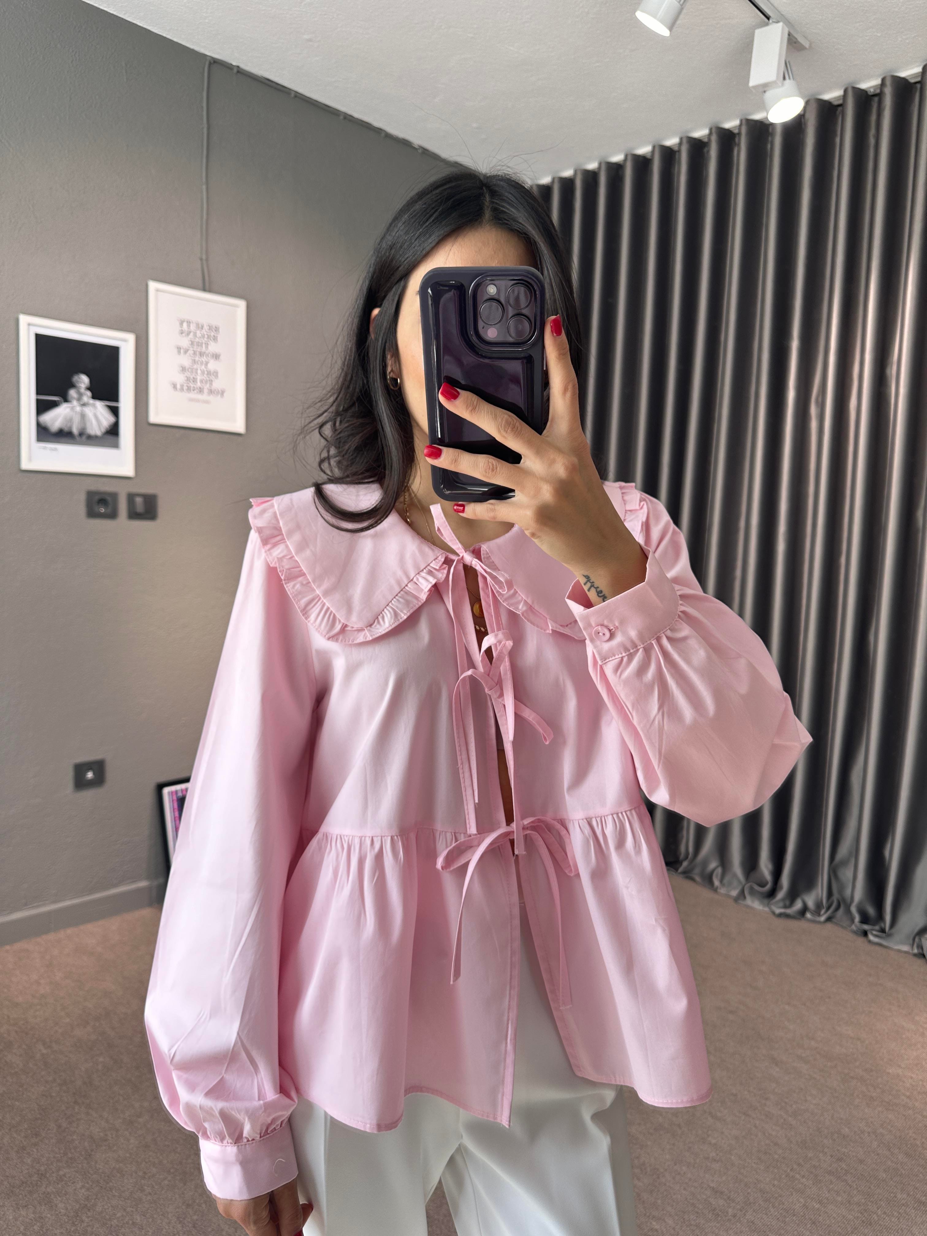 Pembe Bebe Yaka Bağlamalı Poplin Gömlek