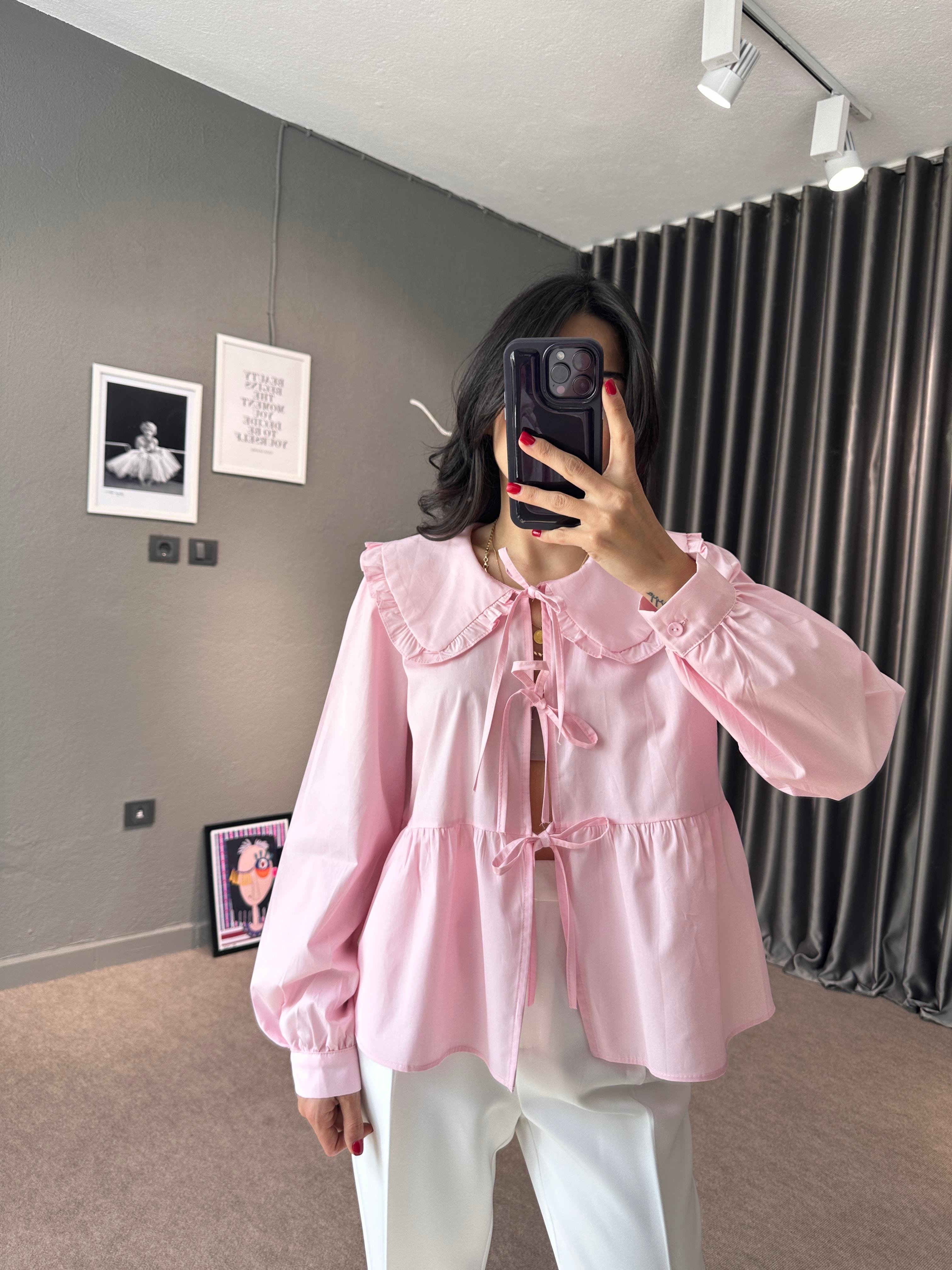 Pembe Bebe Yaka Bağlamalı Poplin Gömlek