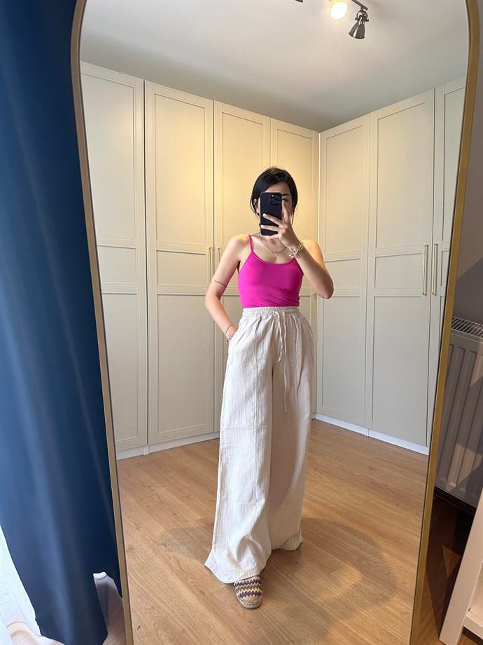 Pembe İnce Askılı Bluz